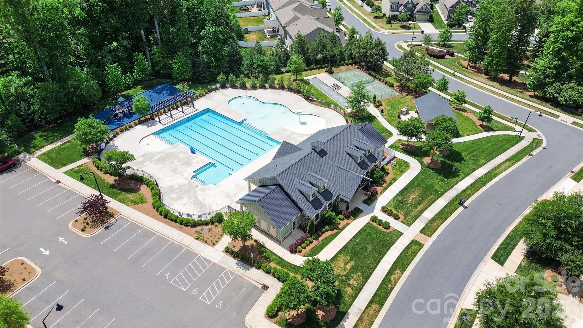 1212 Englewood Drive — Lake Wylie
