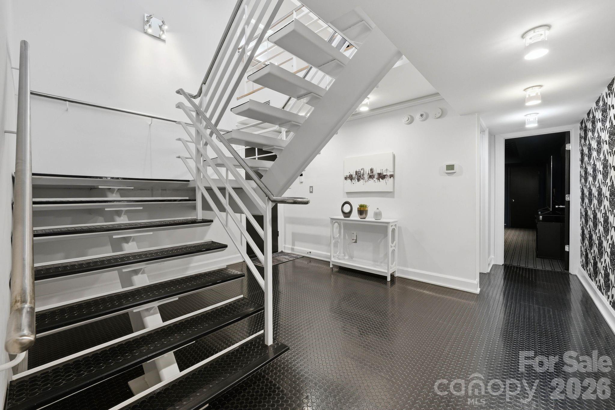 1124 Dilworth Crescent Row — Charlotte