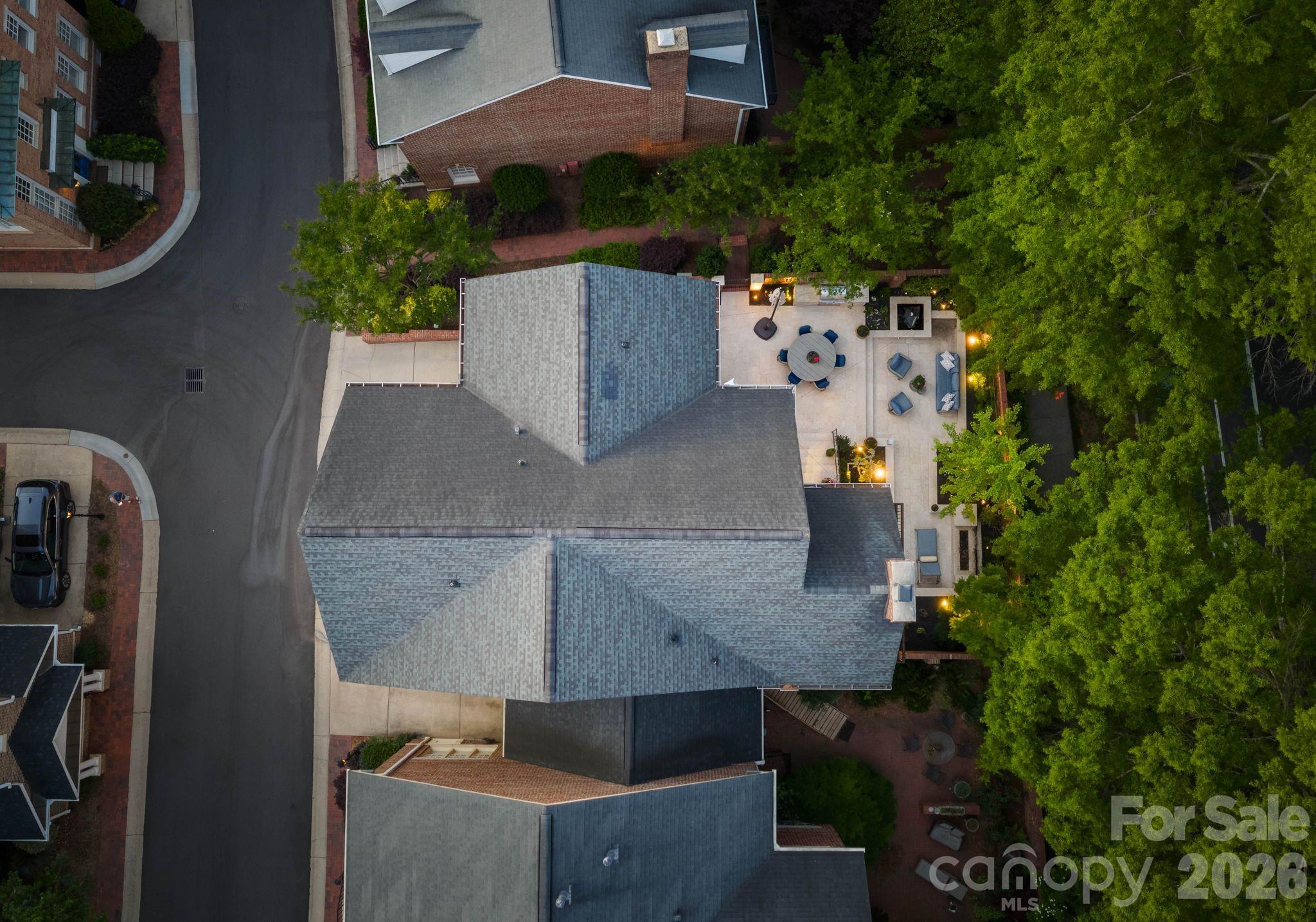 1124 Dilworth Crescent Row — Charlotte