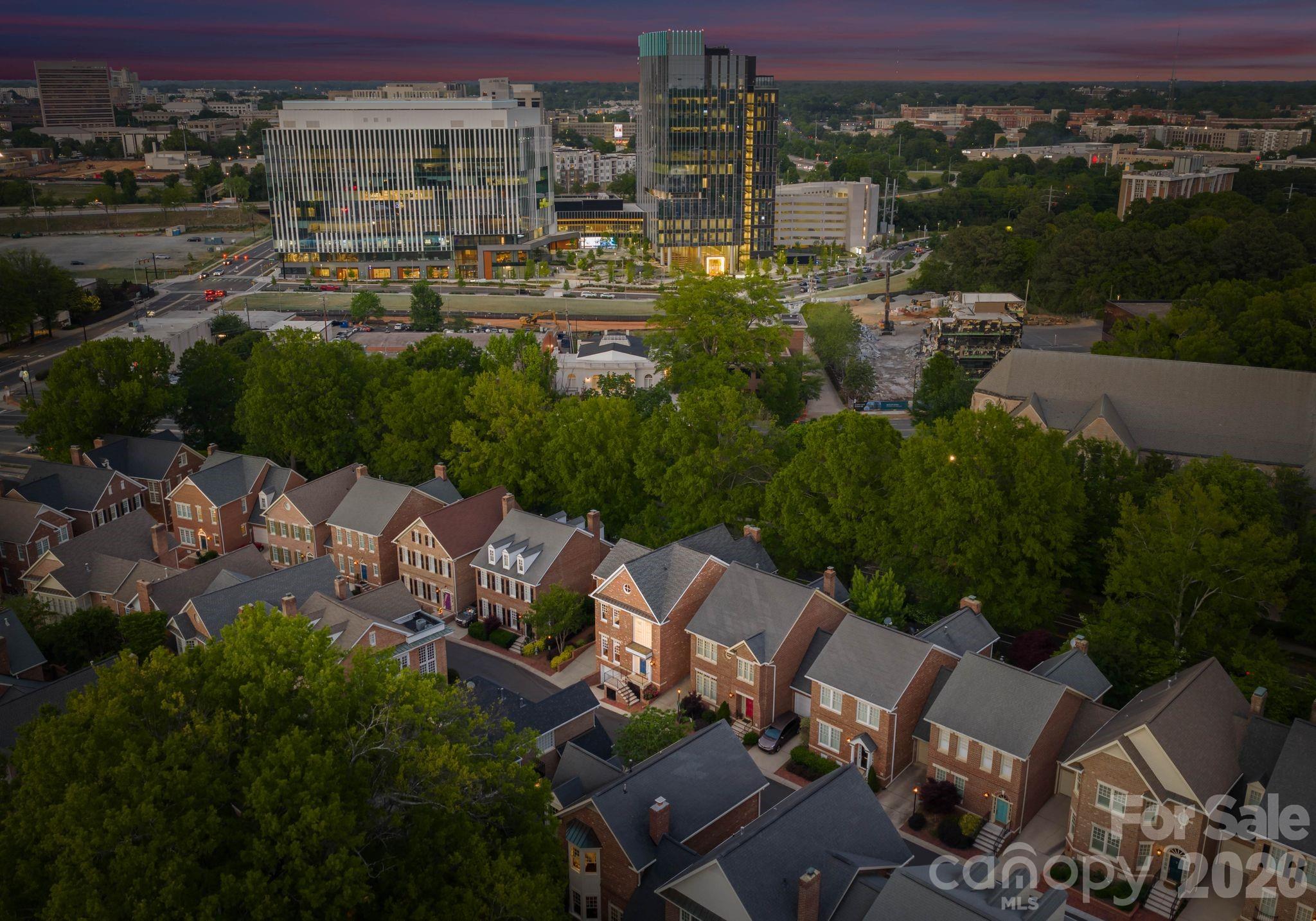 1124 Dilworth Crescent Row — Charlotte