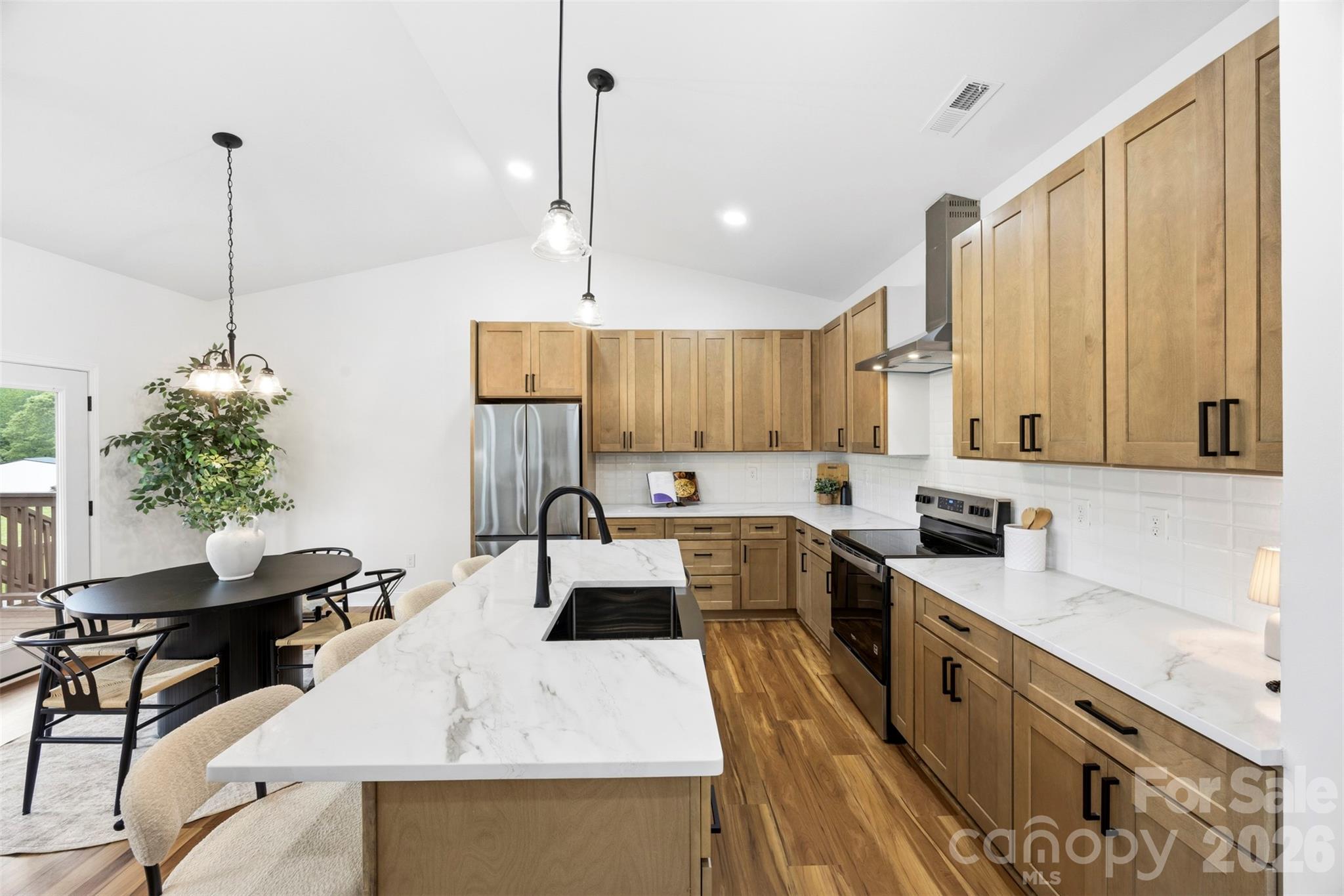 6911 Berea Avenue — Connelly Springs