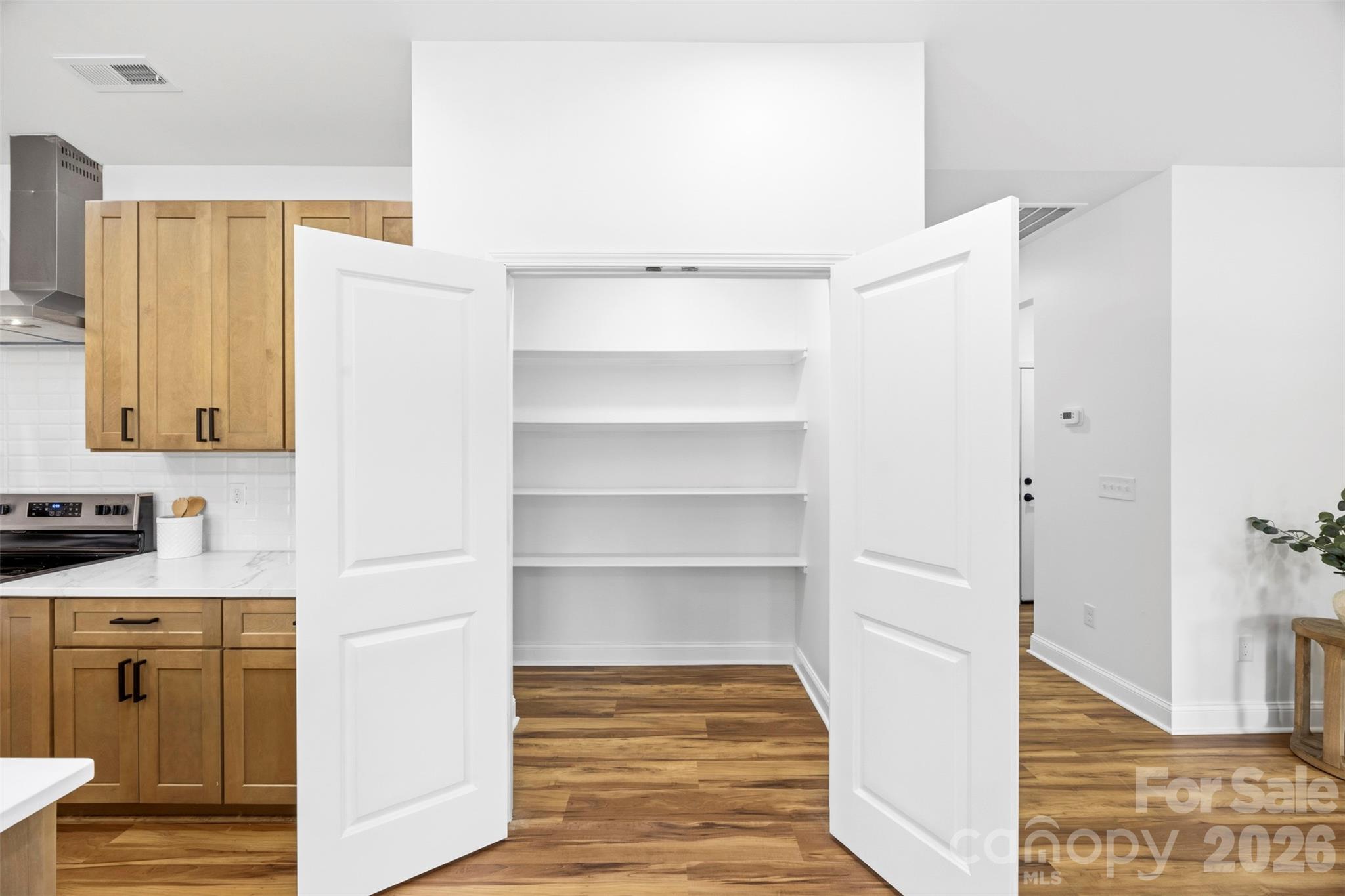 6911 Berea Avenue — Connelly Springs