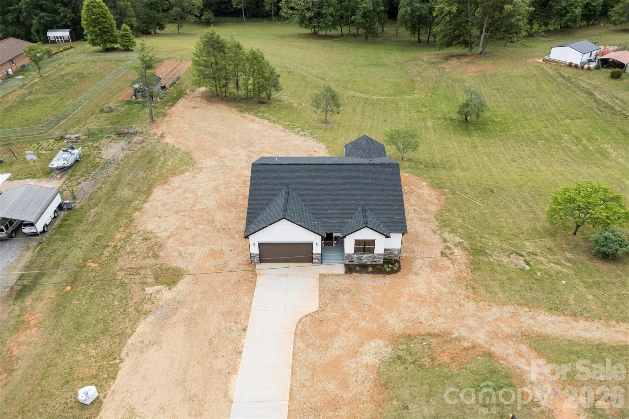 6911 Berea Avenue — Connelly Springs