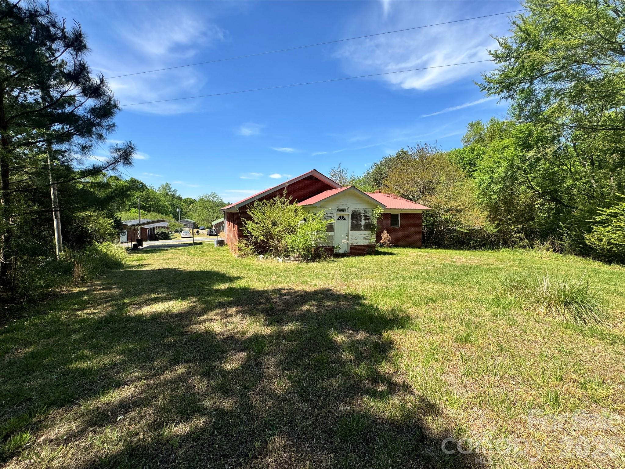 101 Ledbetter Road — Polkton