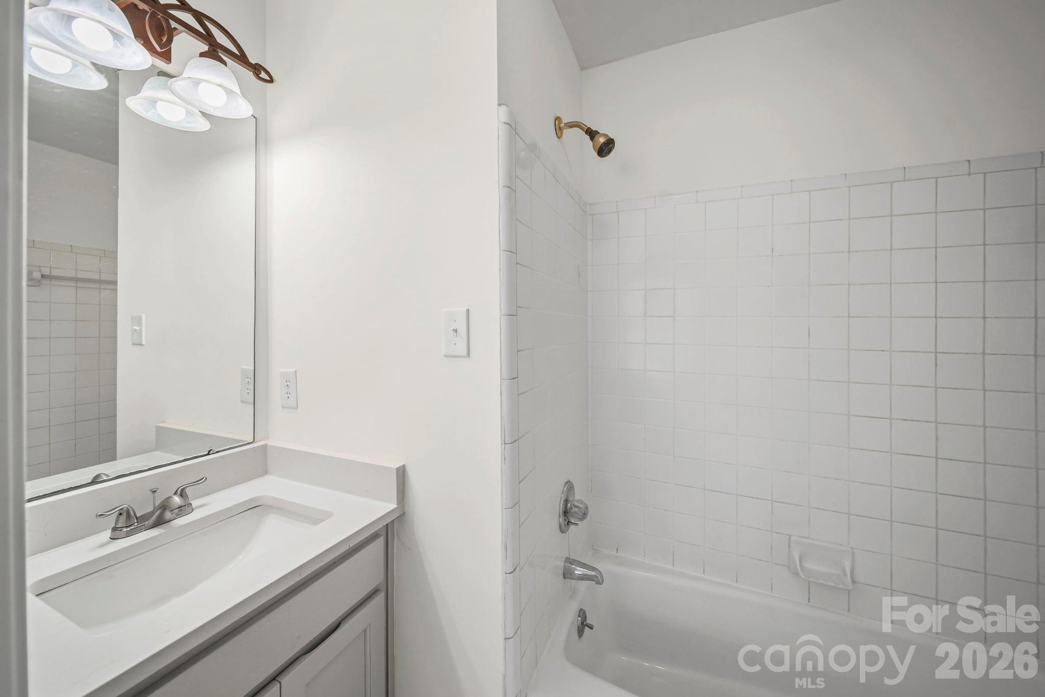 8217 Pineville Matthews Road #C — Charlotte