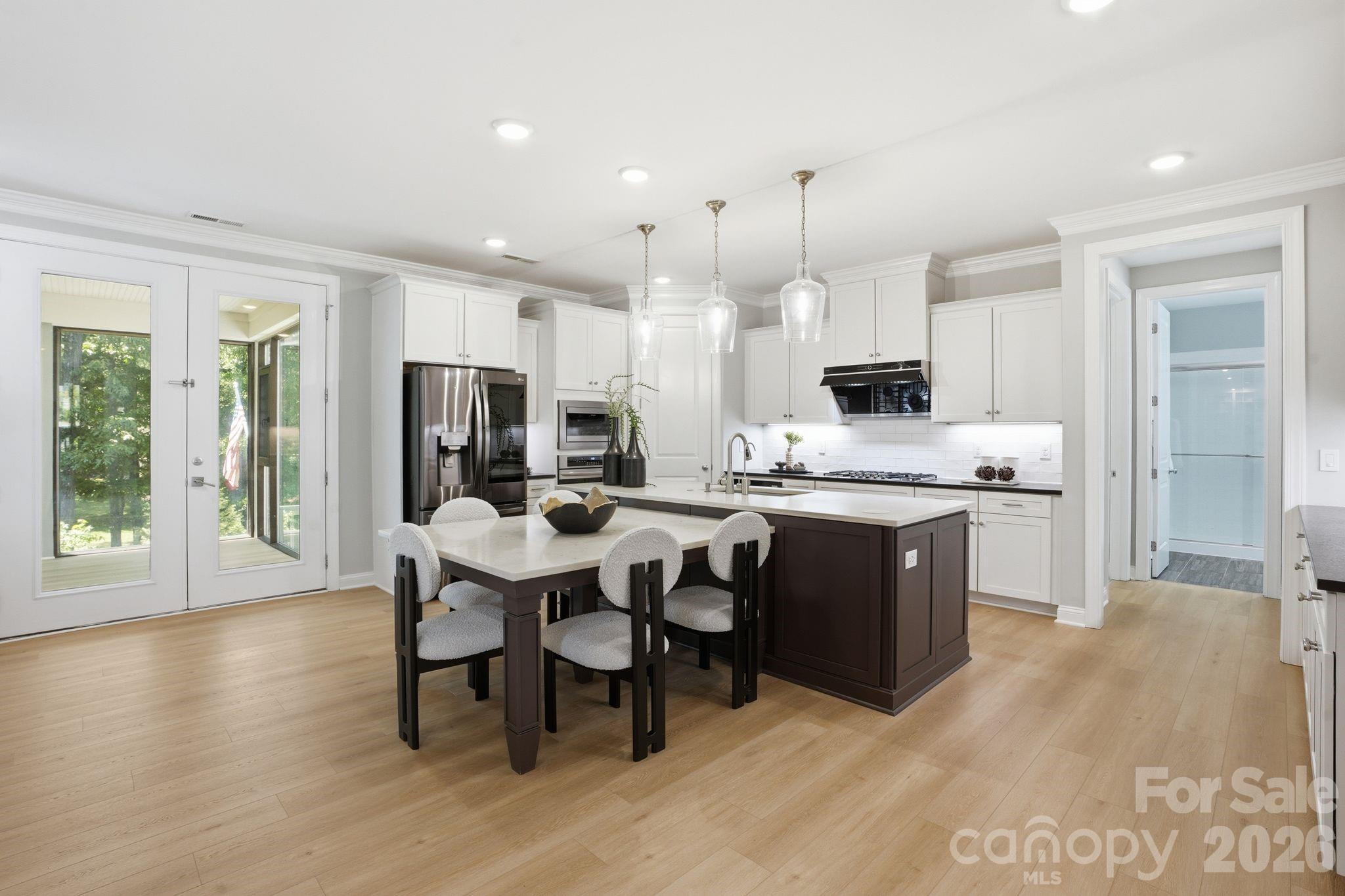 7203 Bellera Court — Charlotte