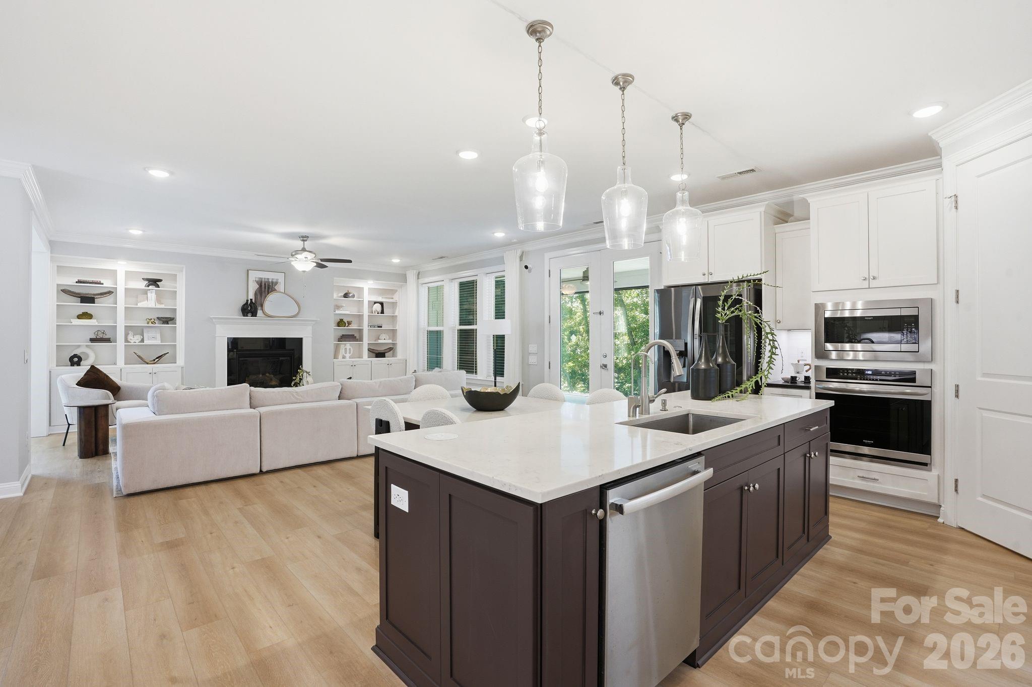 7203 Bellera Court — Charlotte
