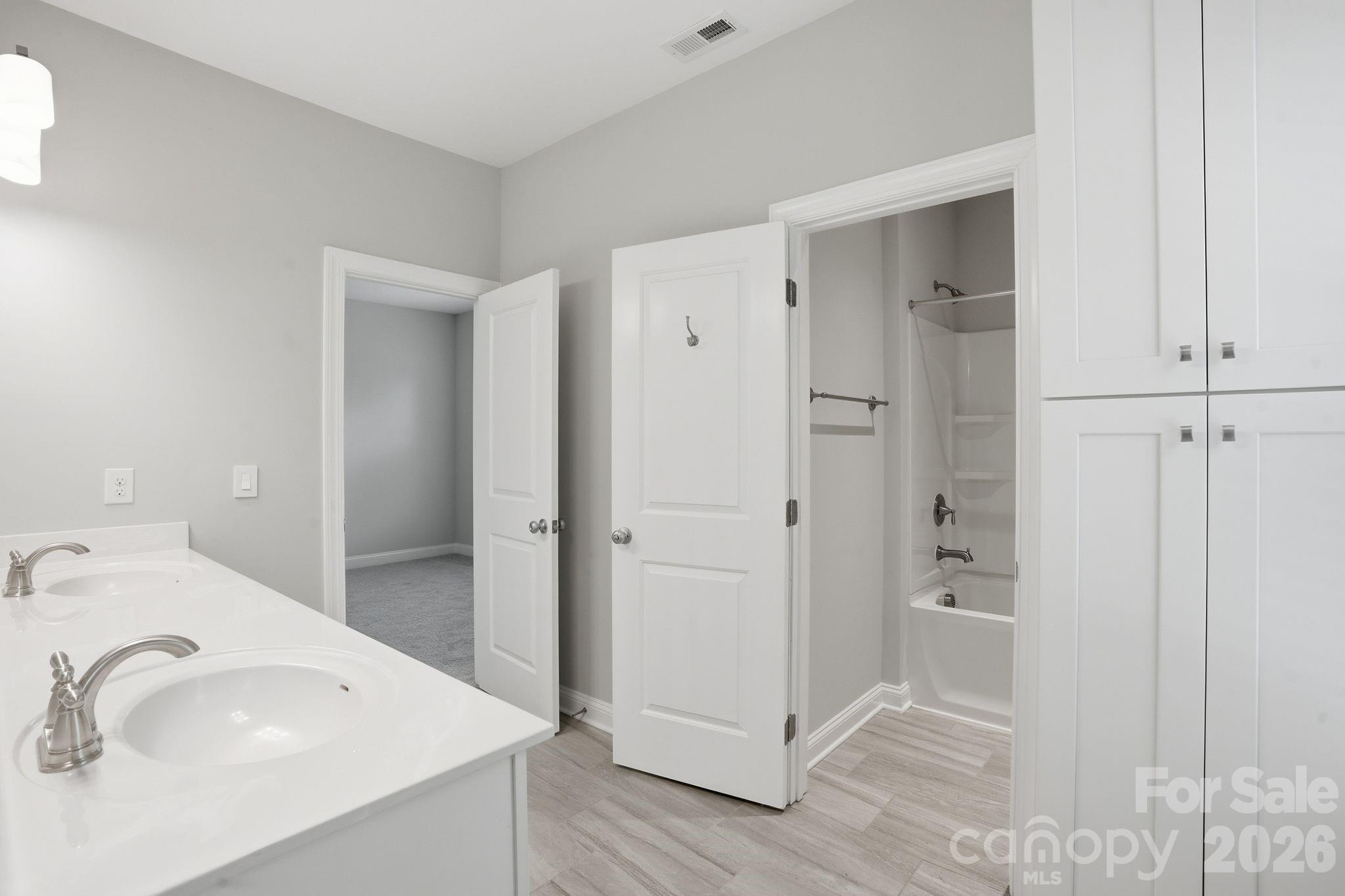 7203 Bellera Court — Charlotte