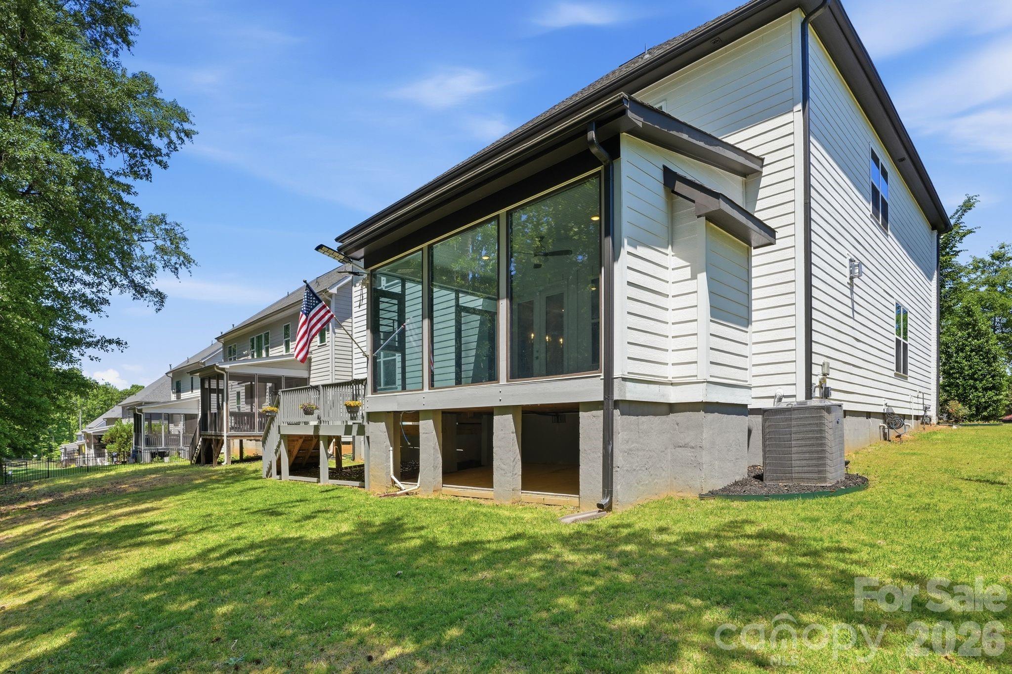 7203 Bellera Court — Charlotte