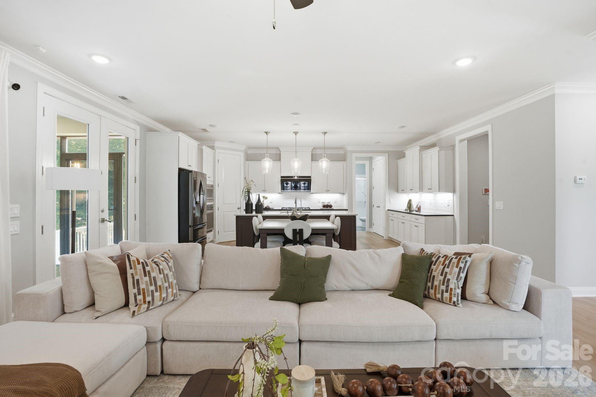 7203 Bellera Court — Charlotte