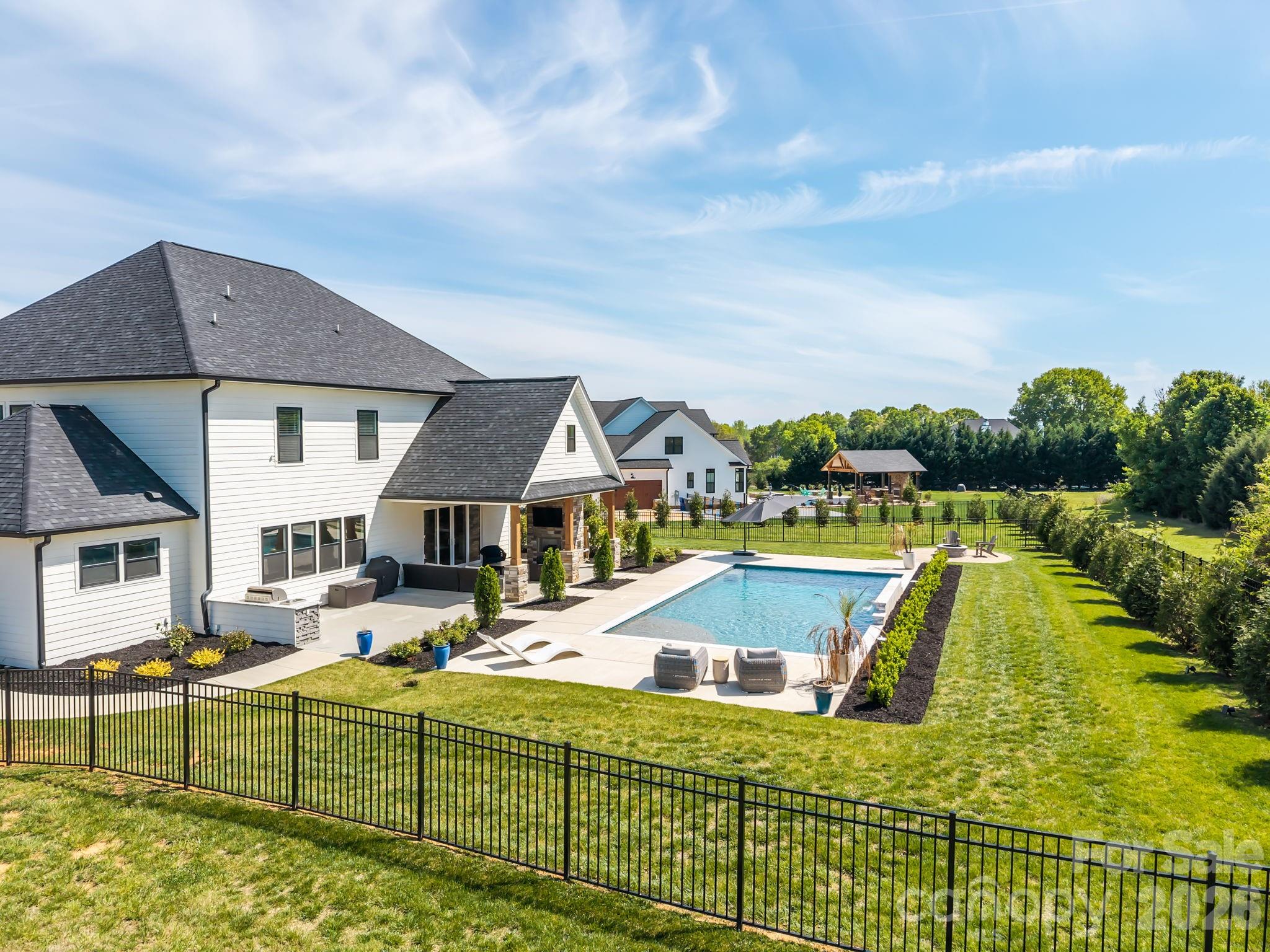 1090 Rolling Meadow Drive — Mooresville