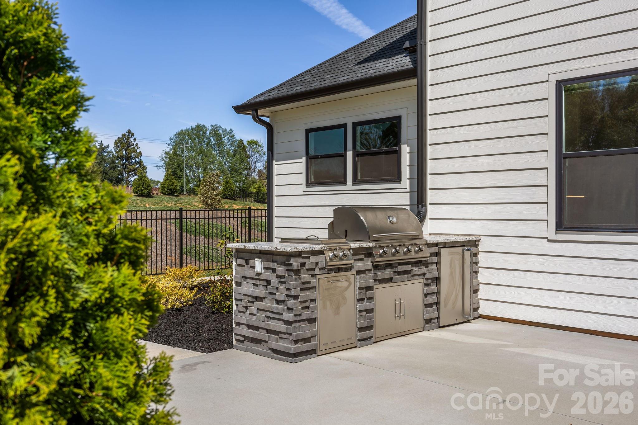 1090 Rolling Meadow Drive — Mooresville