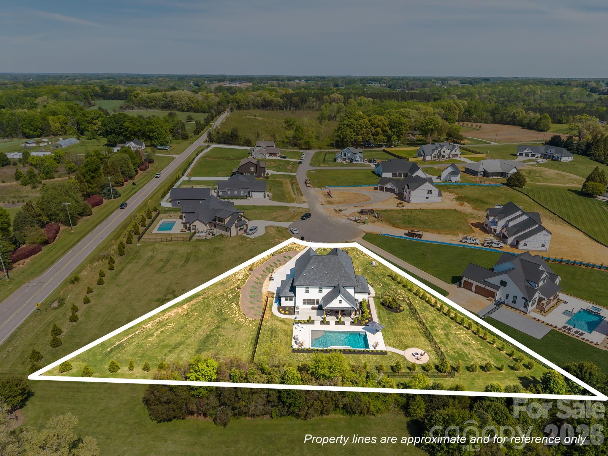 1090 Rolling Meadow Drive — Mooresville
