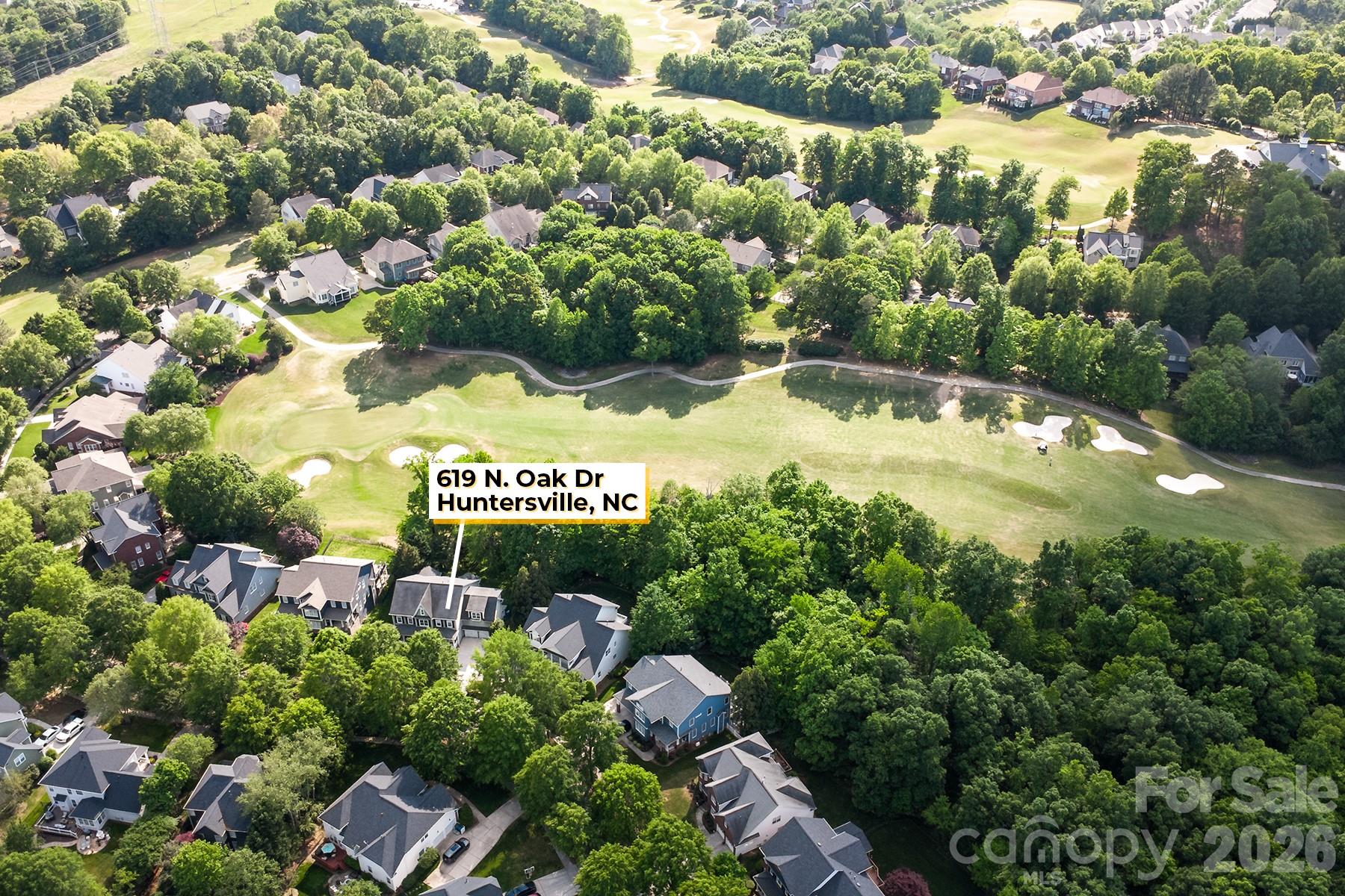 619 N Oak Drive — Huntersville