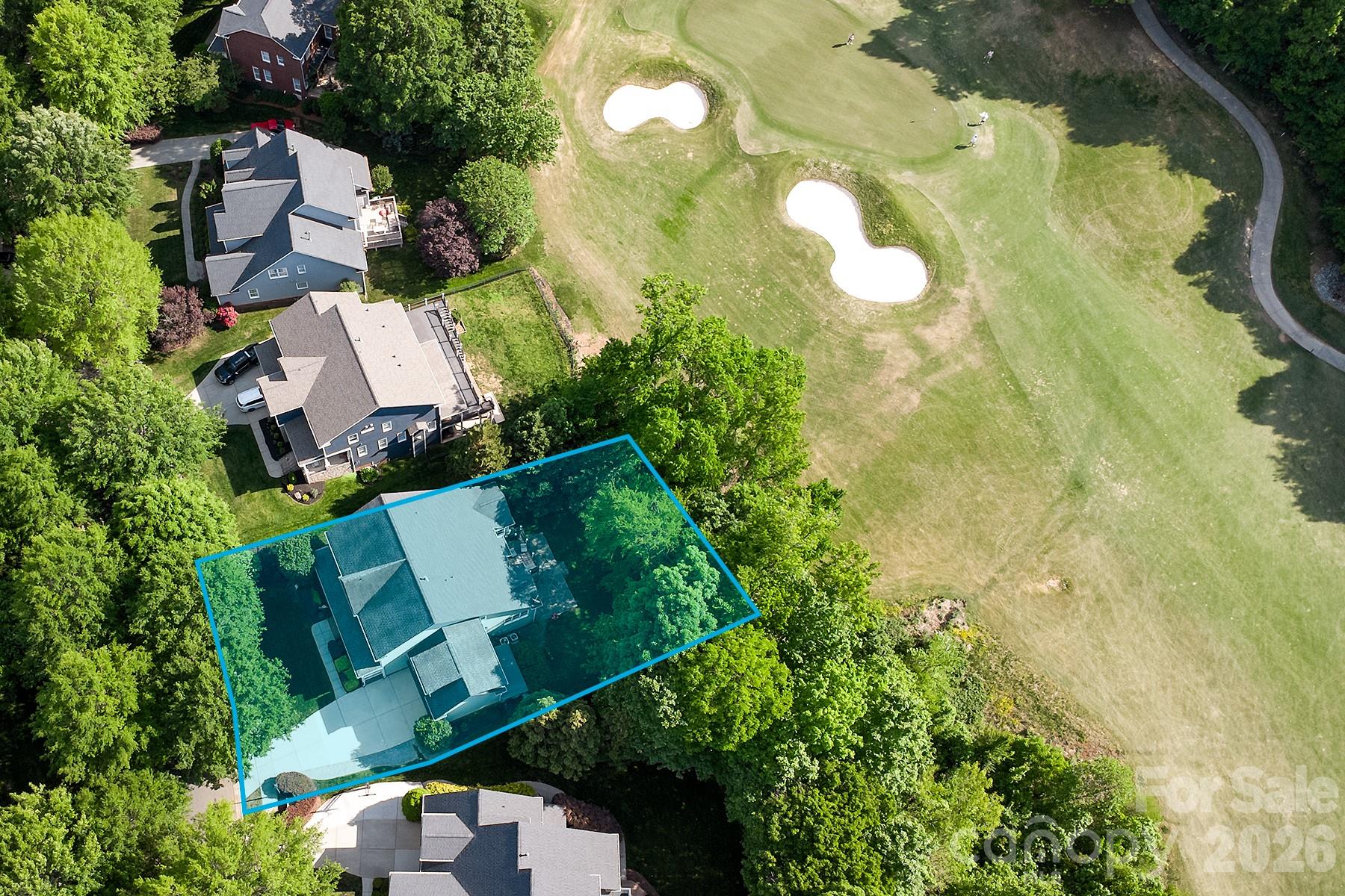 619 N Oak Drive — Huntersville