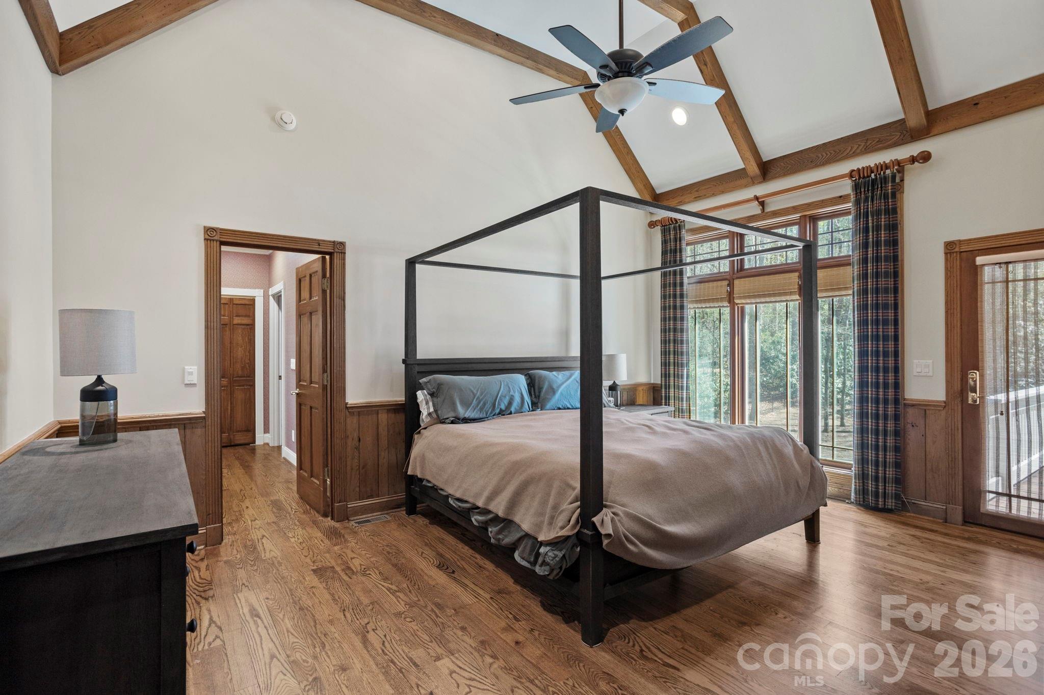 106 Farwood Court — Flat Rock