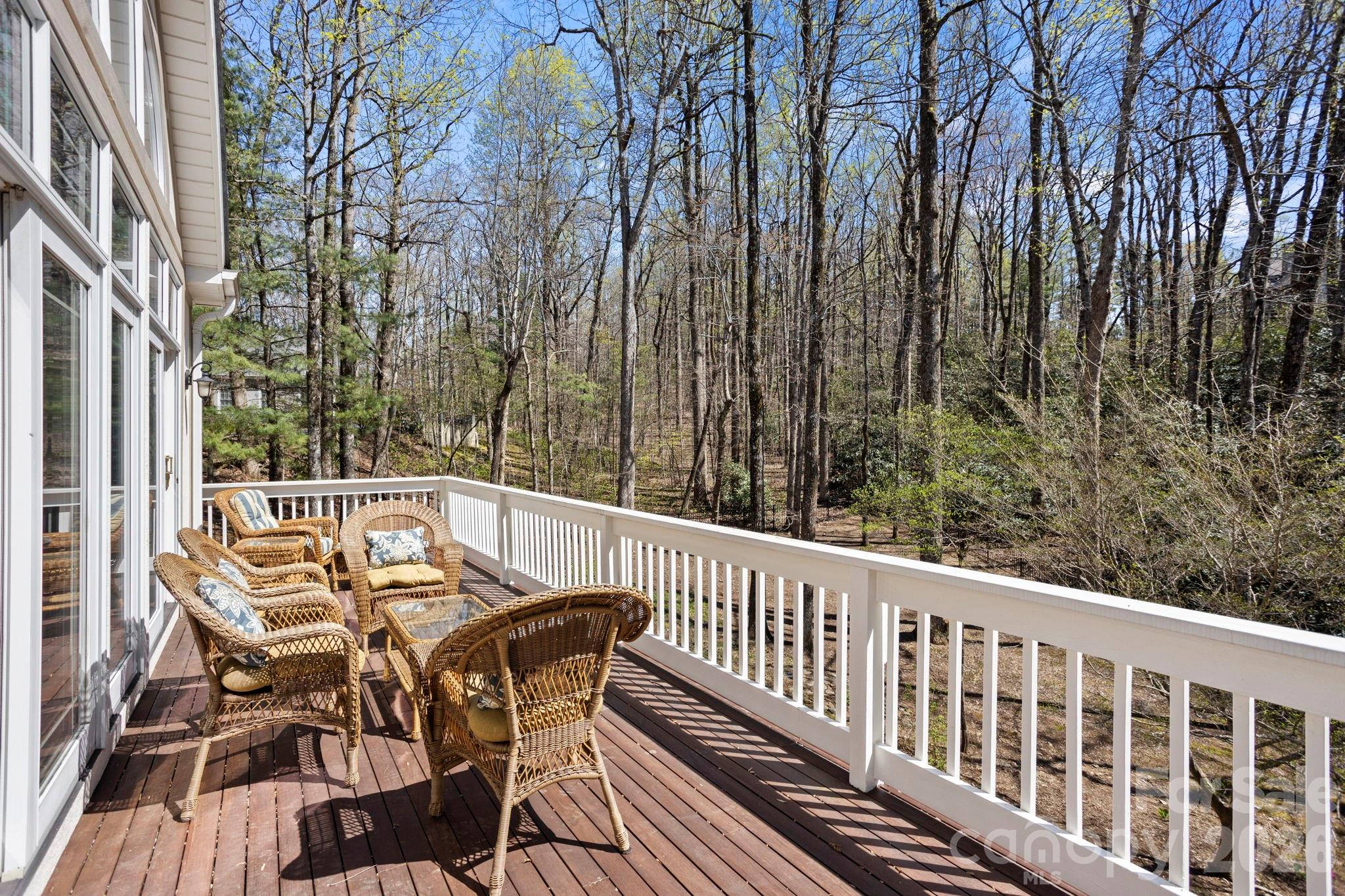 106 Farwood Court — Flat Rock