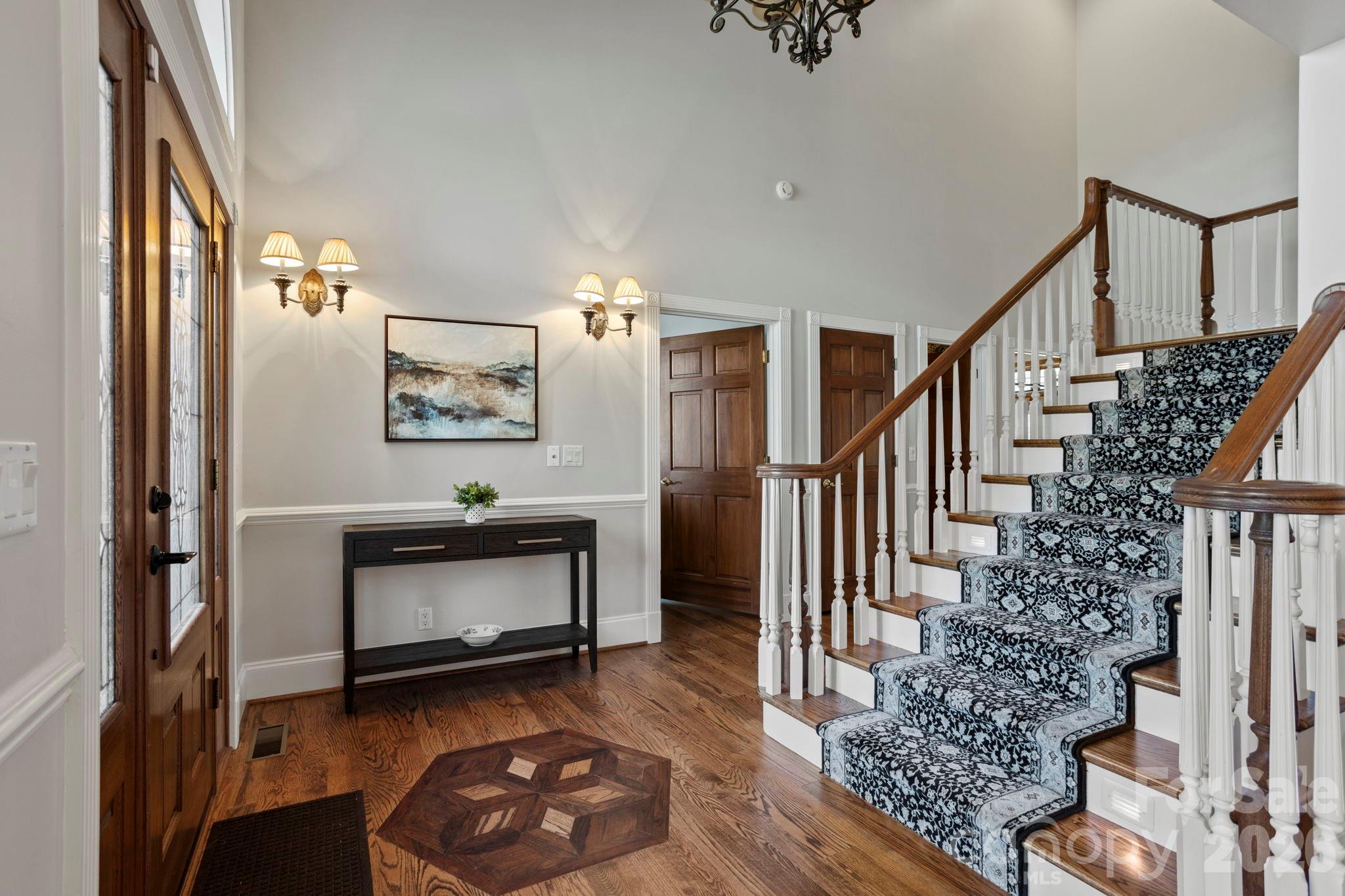 106 Farwood Court — Flat Rock