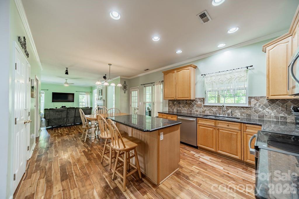 2316 Heath Lake Drive — Mint Hill