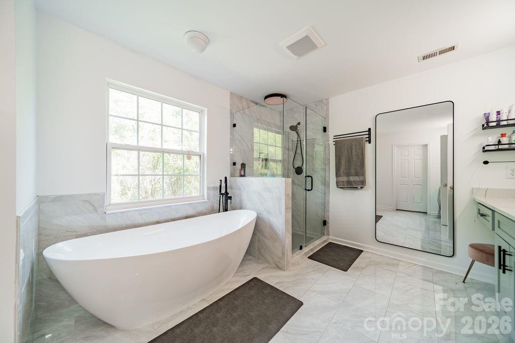 2316 Heath Lake Drive — Mint Hill