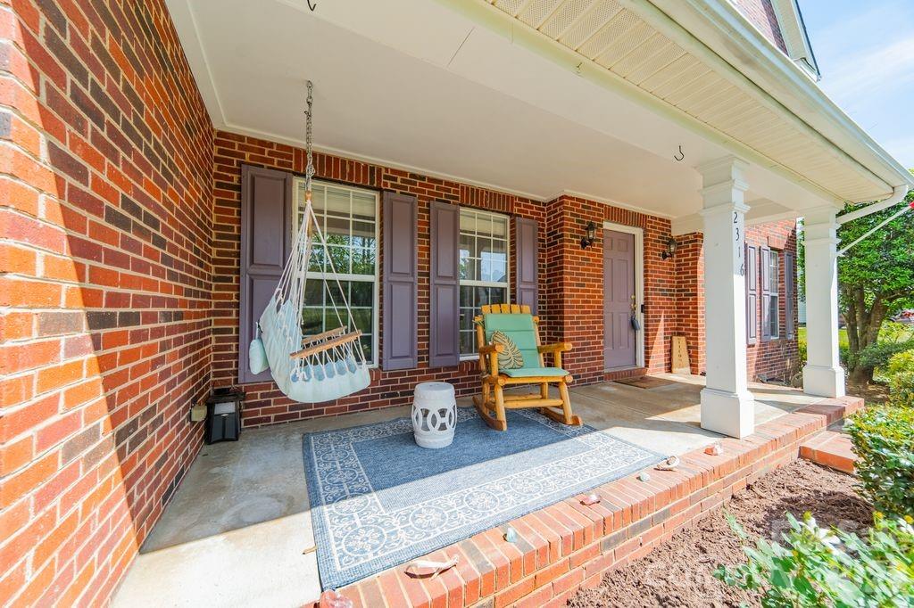 2316 Heath Lake Drive — Mint Hill