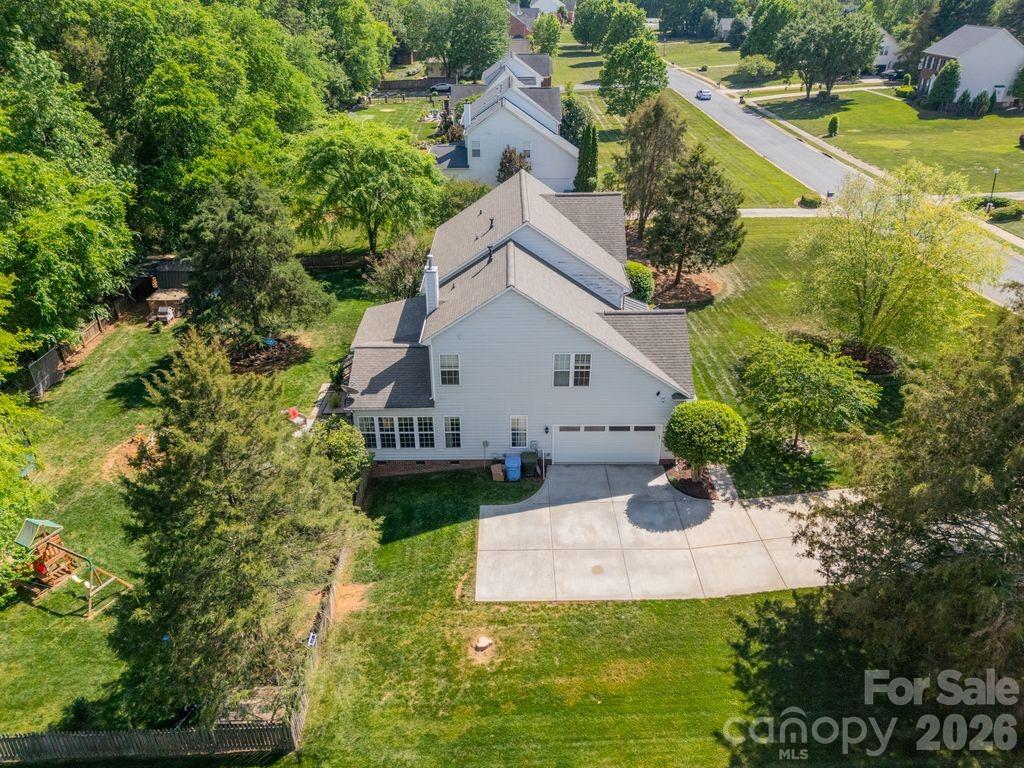 2316 Heath Lake Drive — Mint Hill