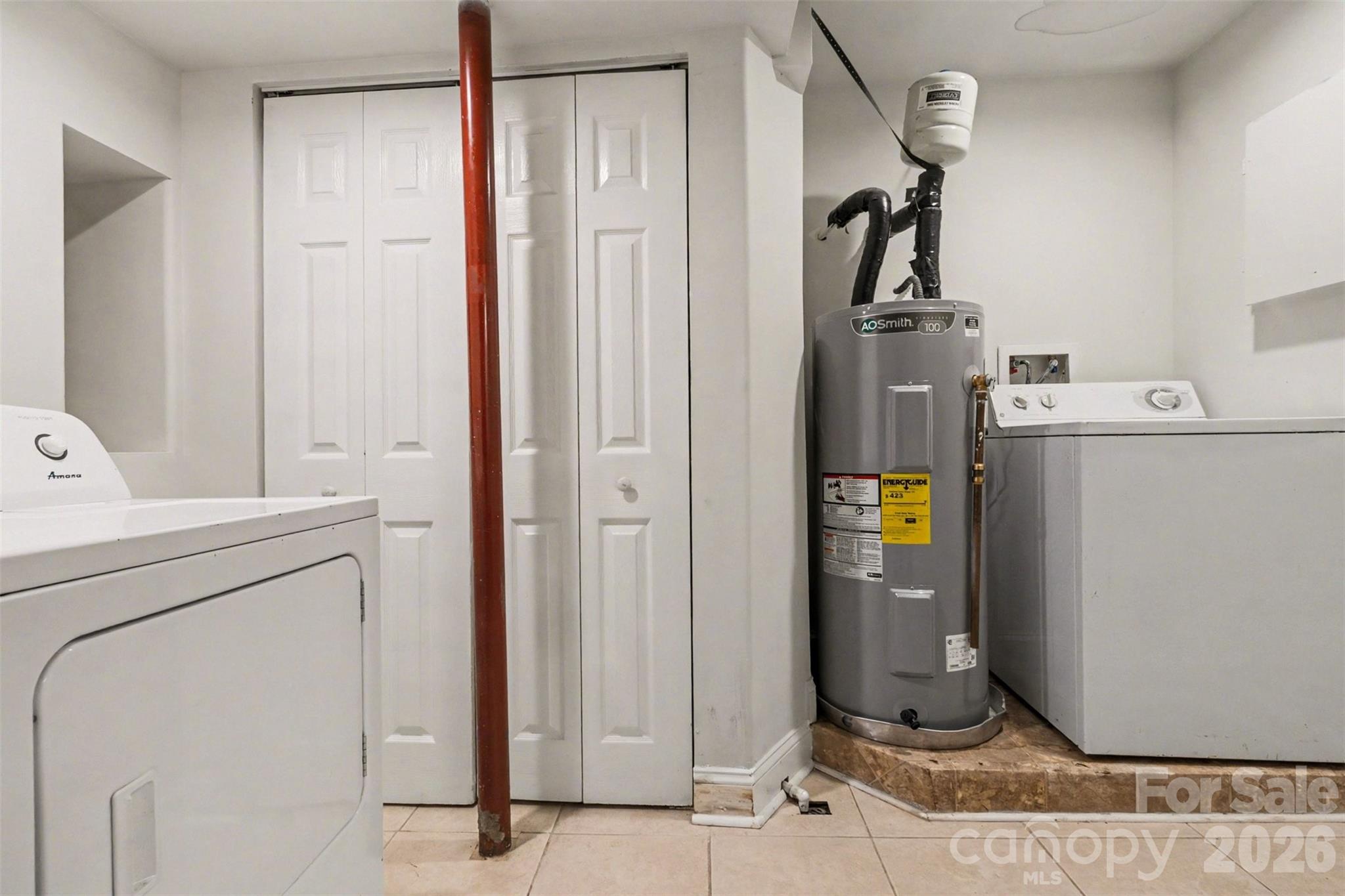 7609 Holly Grove Court — Charlotte