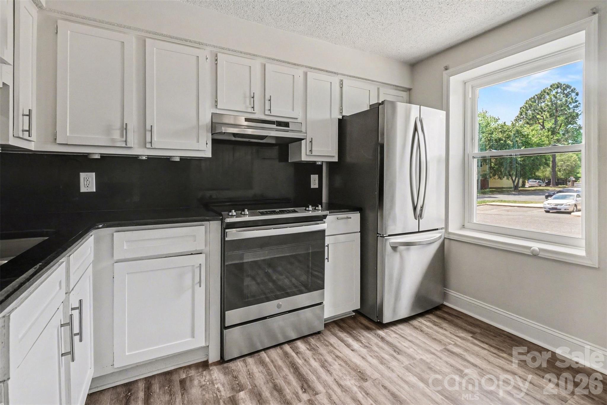 7609 Holly Grove Court — Charlotte