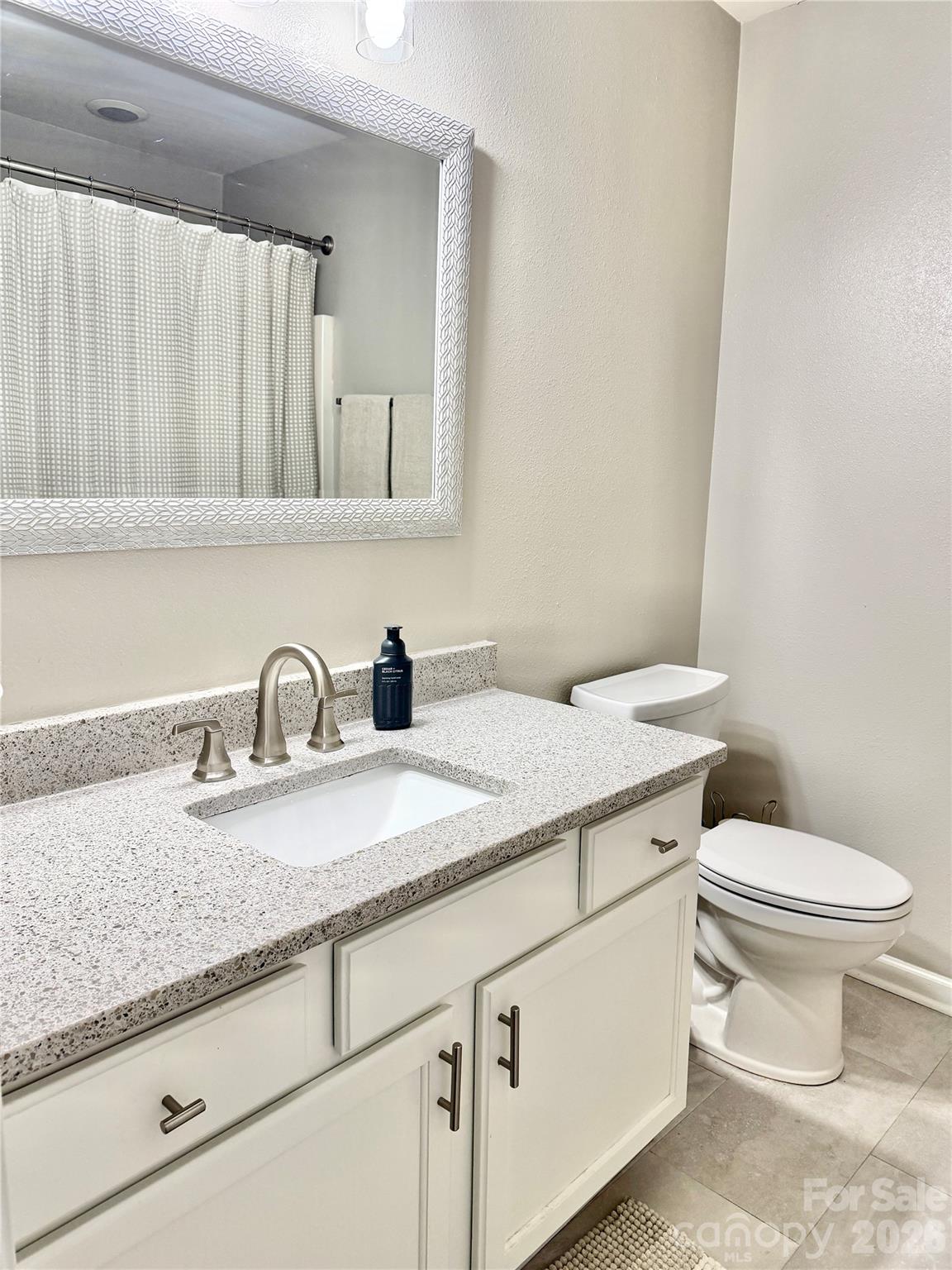 3991 Town Center Road — Harrisburg