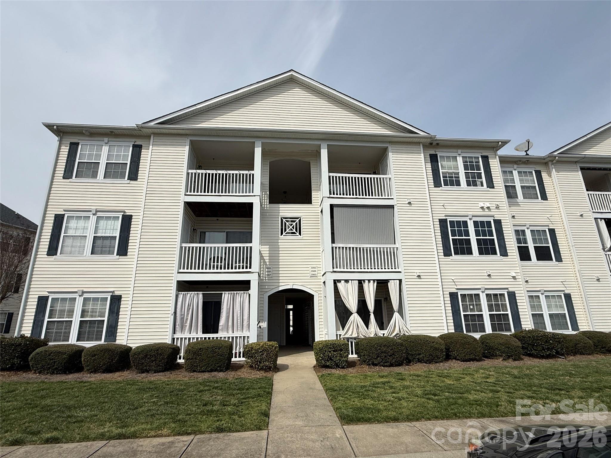 3991 Town Center Road — Harrisburg