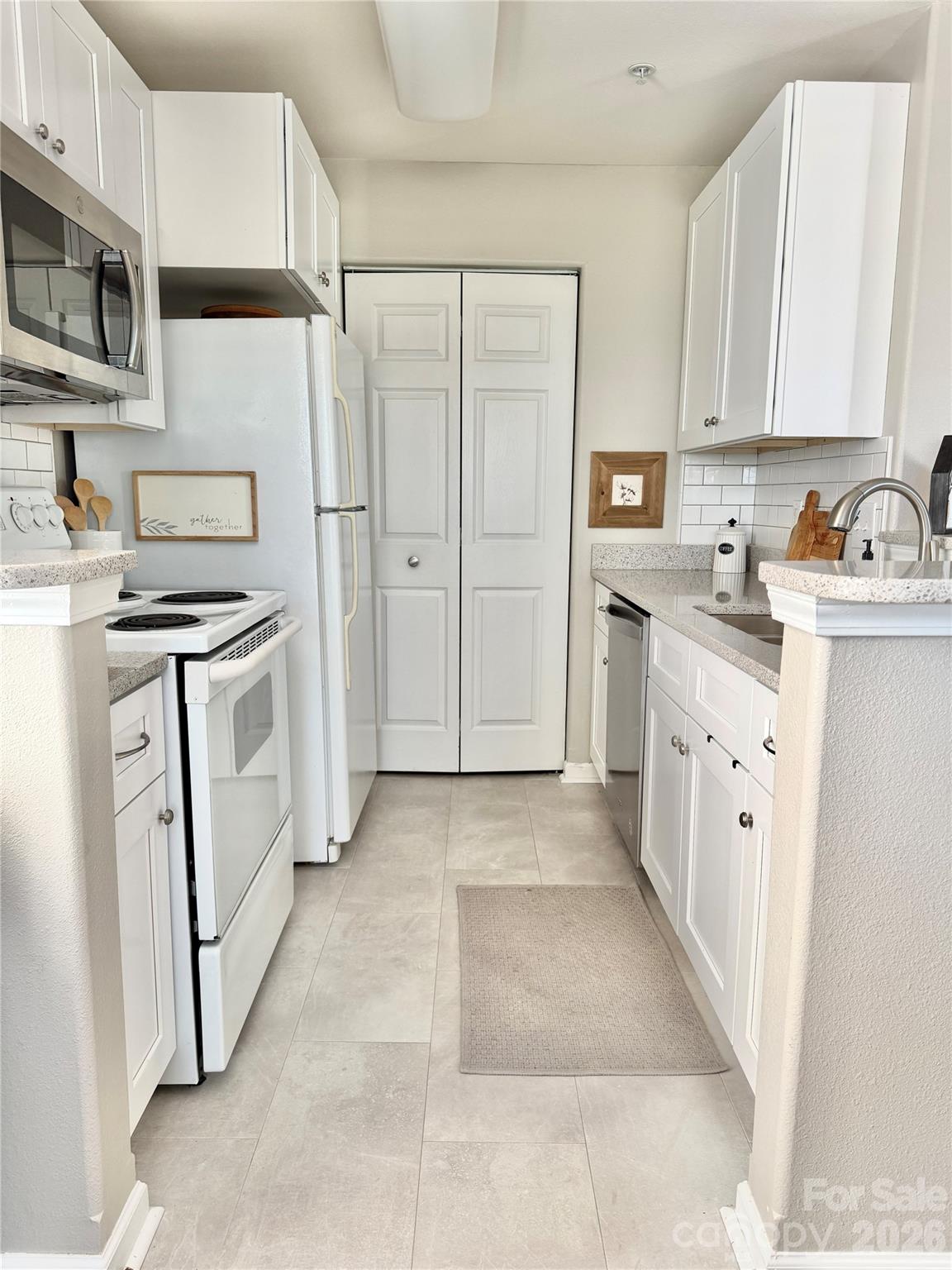 3991 Town Center Road — Harrisburg