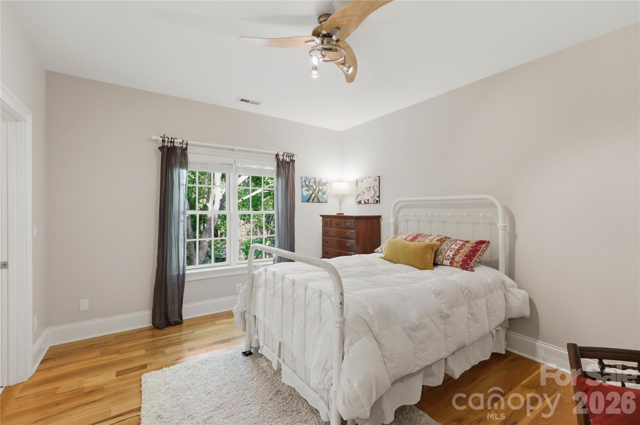 1514 Elmsford Lane — Matthews