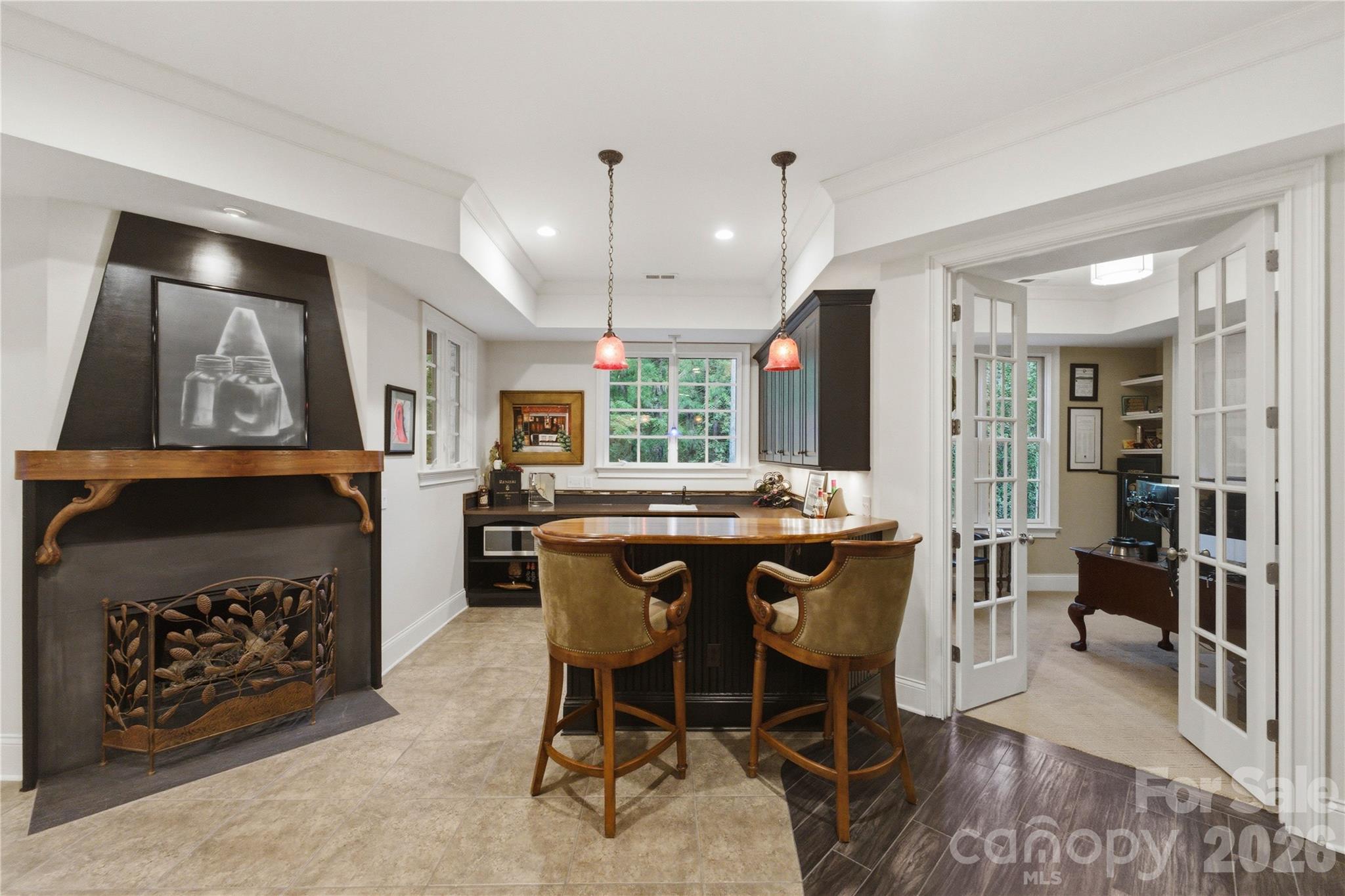 1514 Elmsford Lane — Matthews