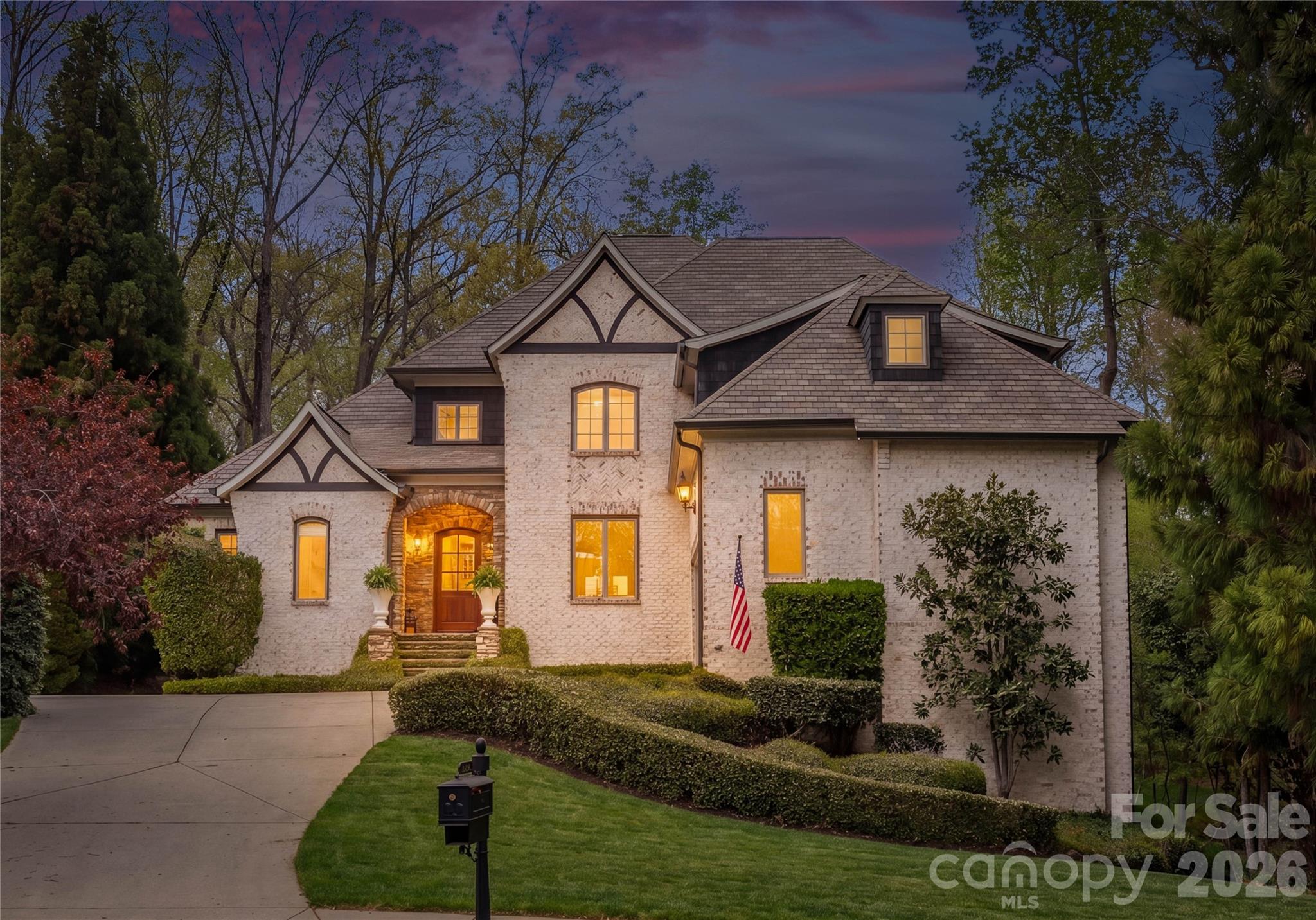 1514 Elmsford Lane — Matthews