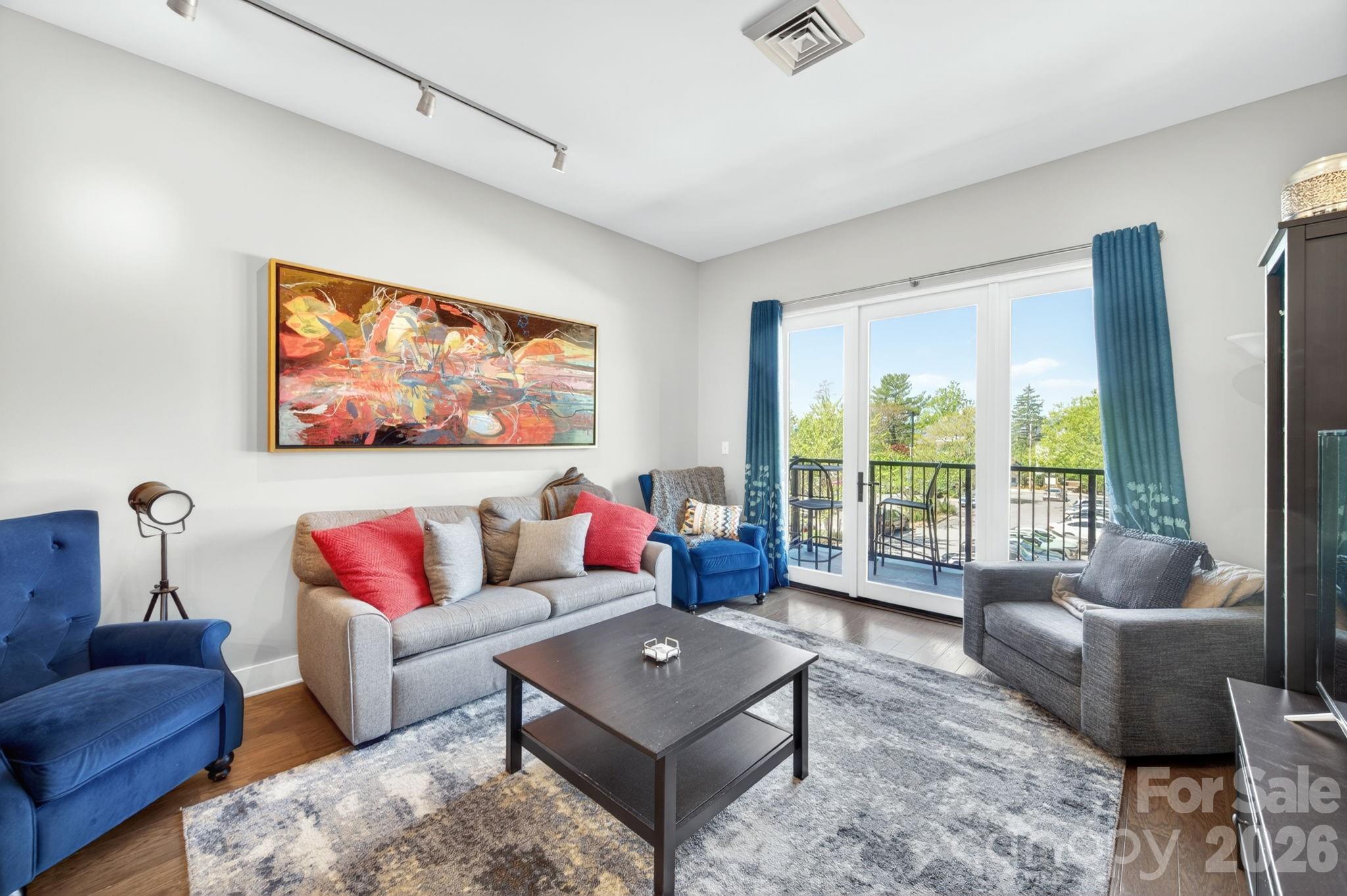 45 Asheland Avenue #308 — Asheville