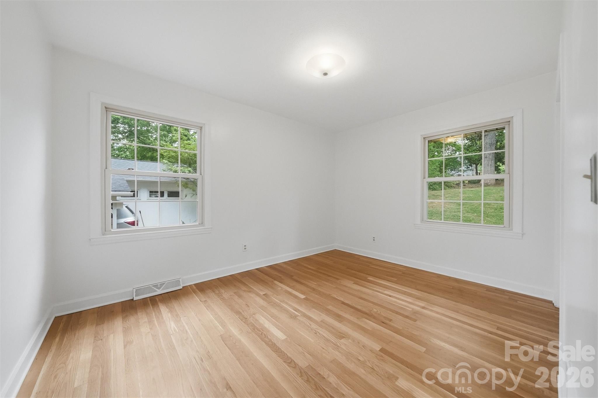 105 Ann Street — Morganton