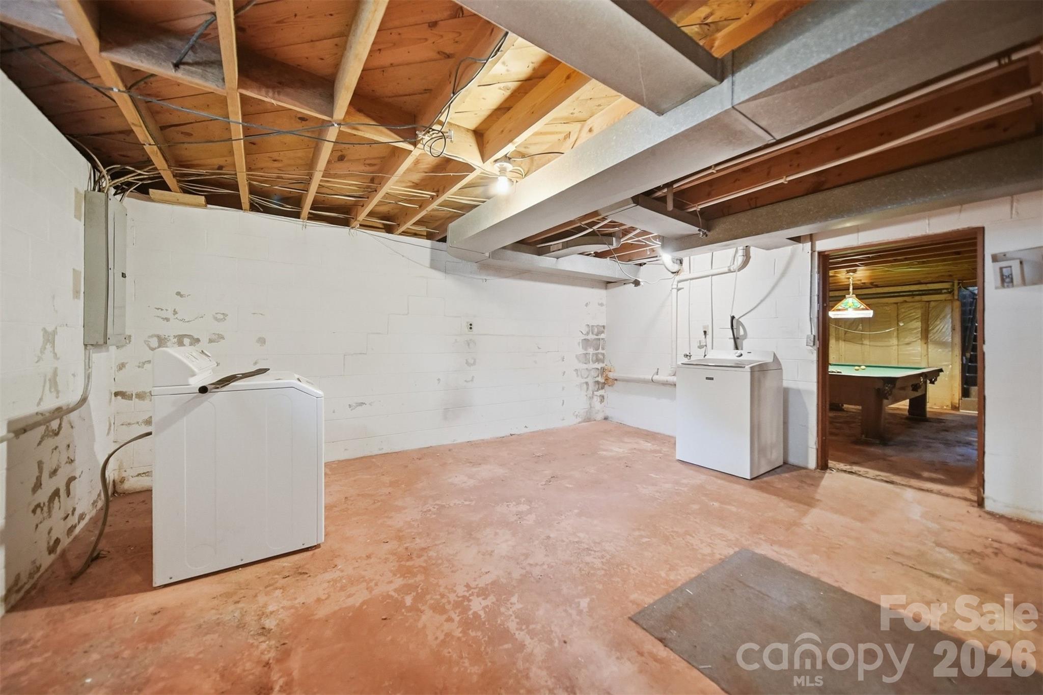 105 Ann Street — Morganton