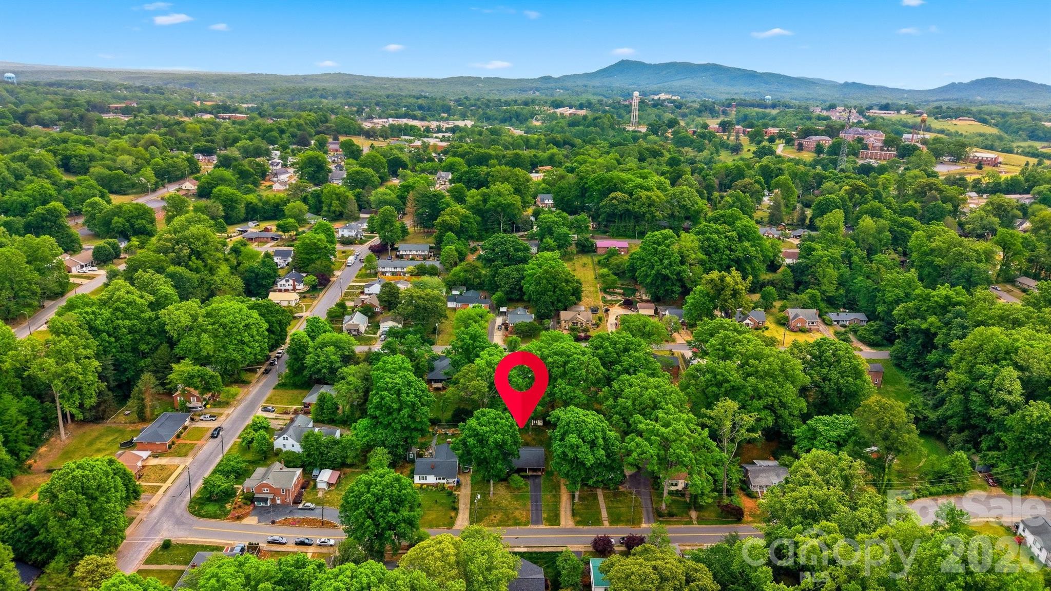 105 Ann Street — Morganton