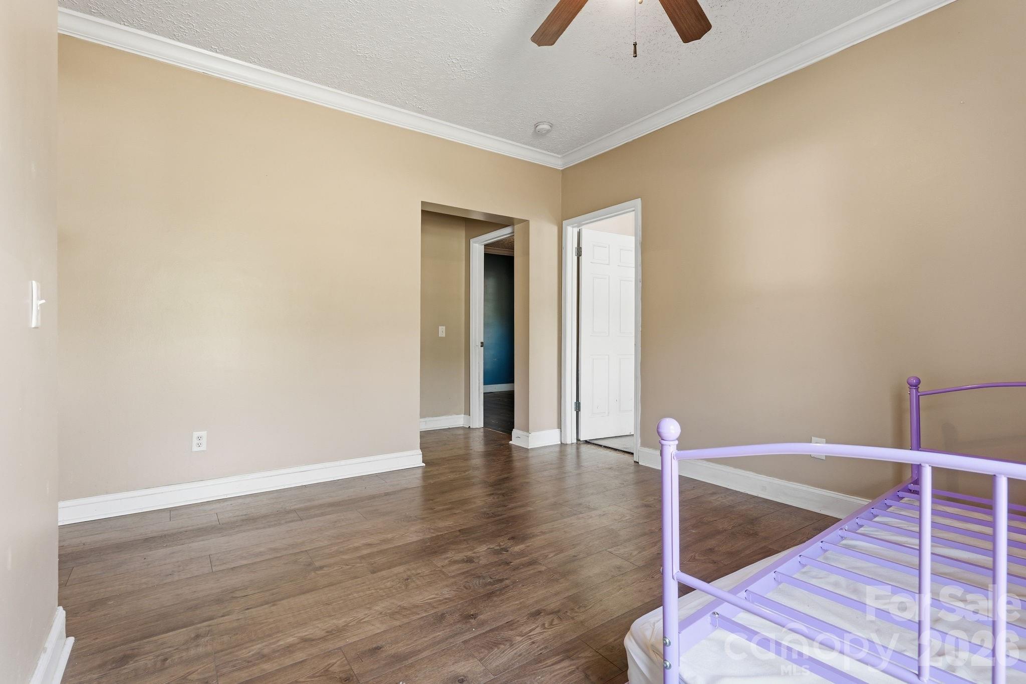2825 Sweeping Pine Lane — Denver