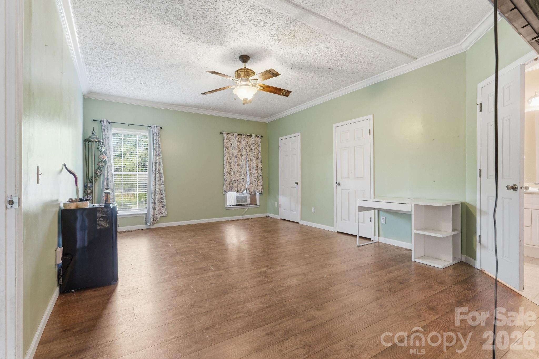 2825 Sweeping Pine Lane — Denver