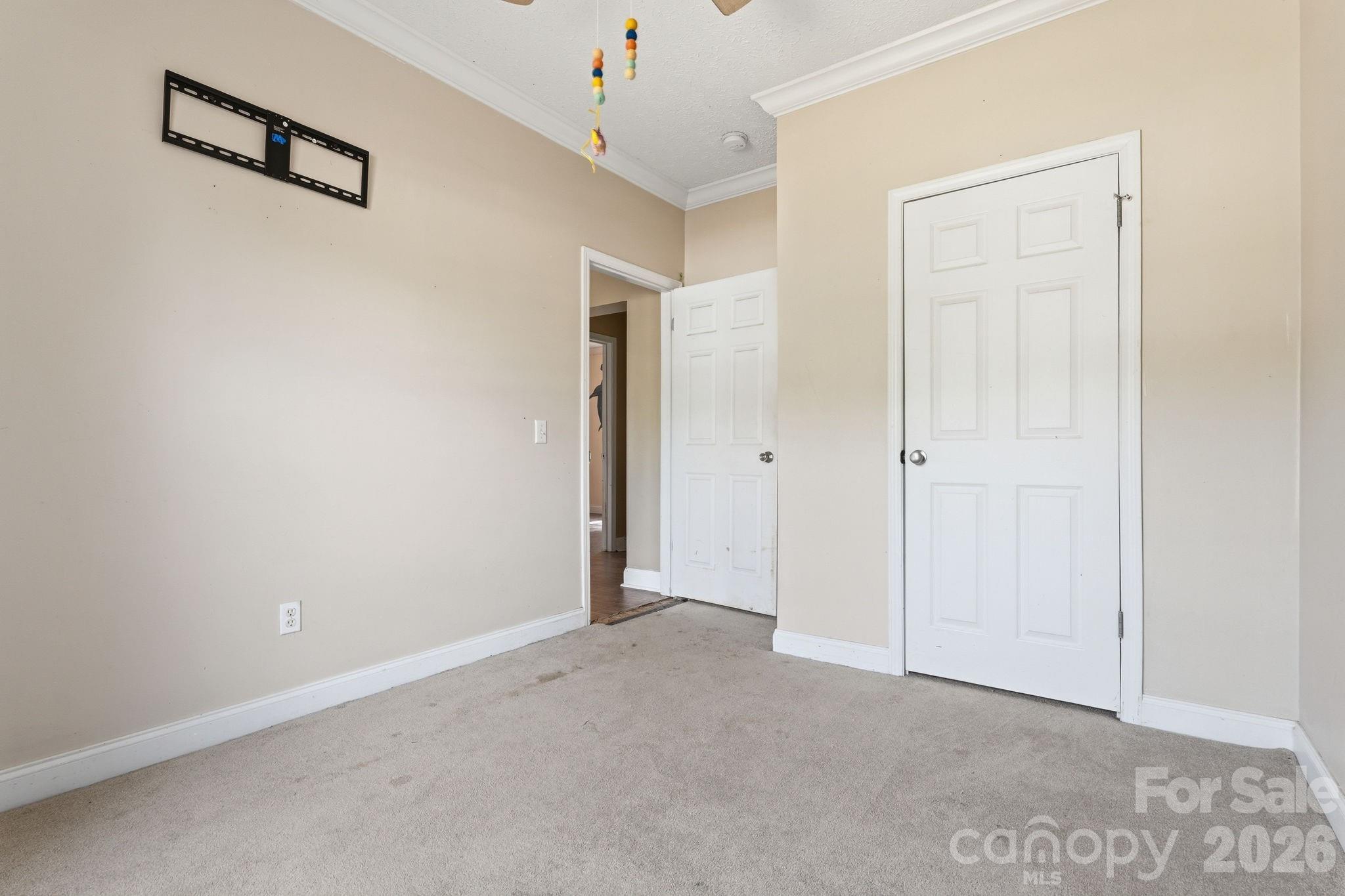 2825 Sweeping Pine Lane — Denver
