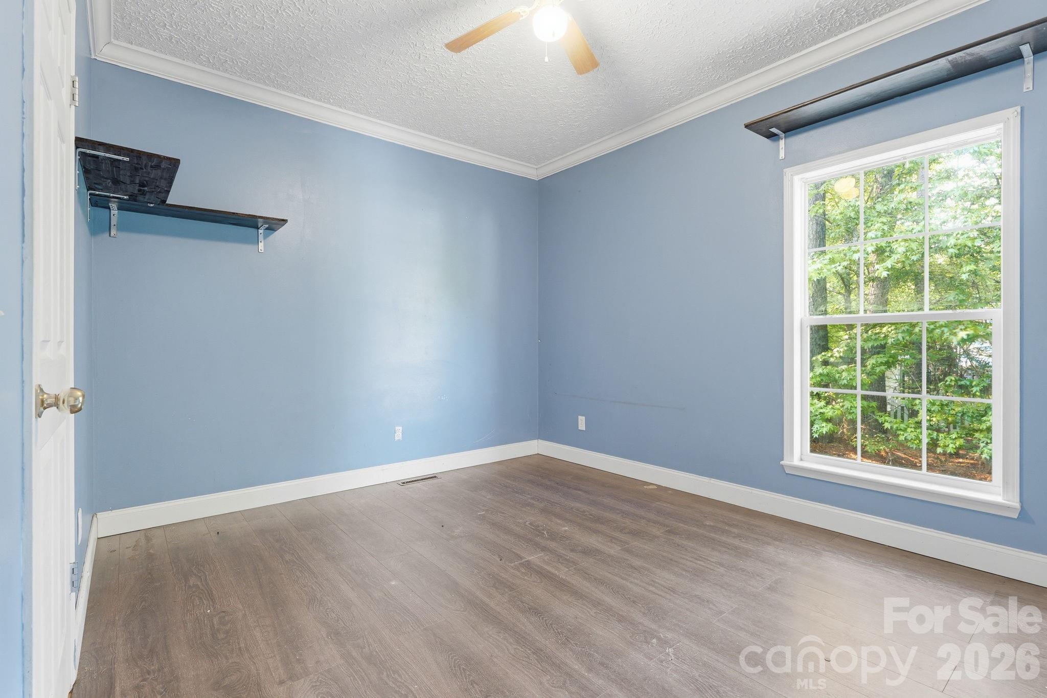 2825 Sweeping Pine Lane — Denver