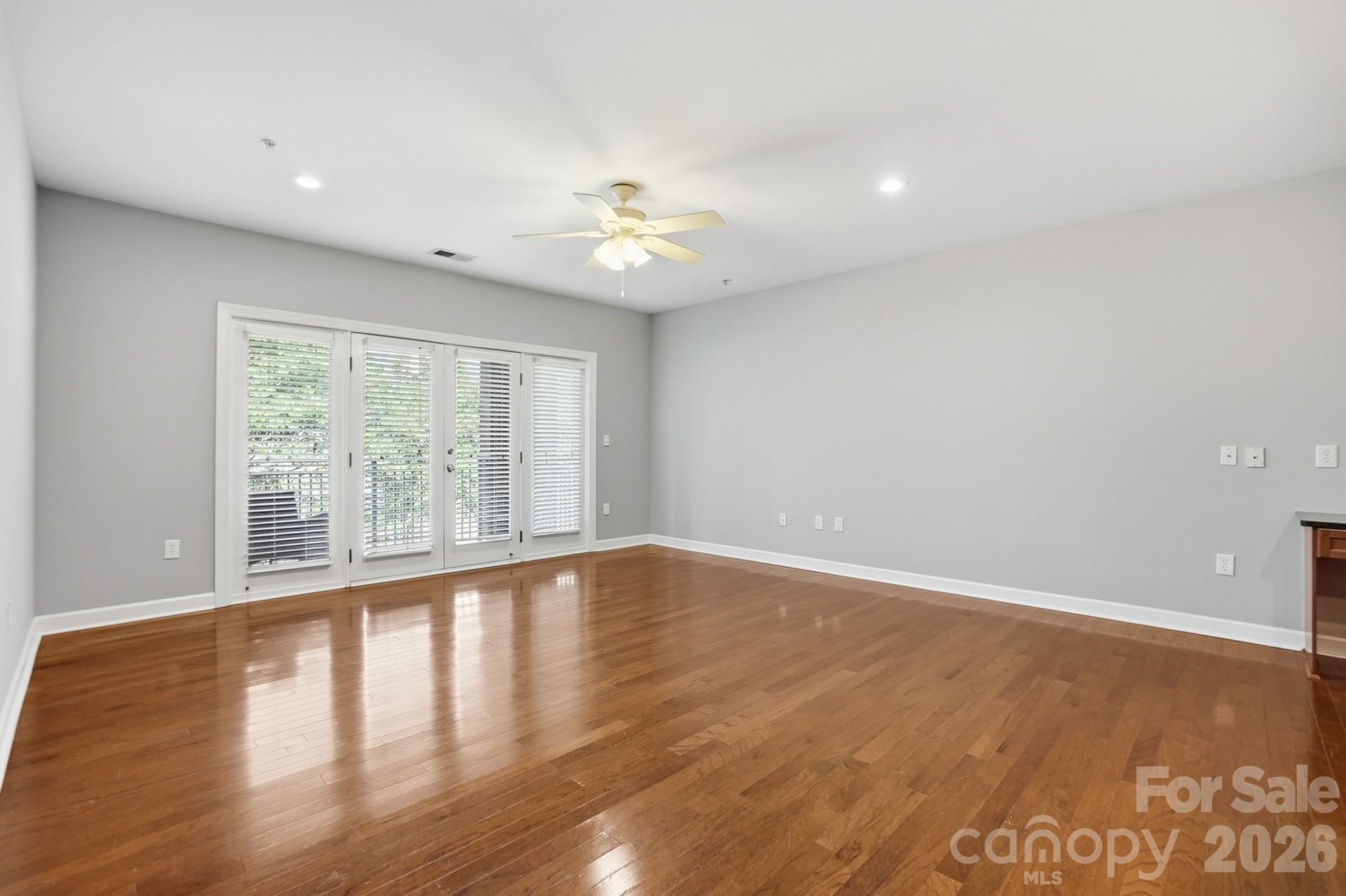 1829 Kenilworth Avenue #204 — Charlotte