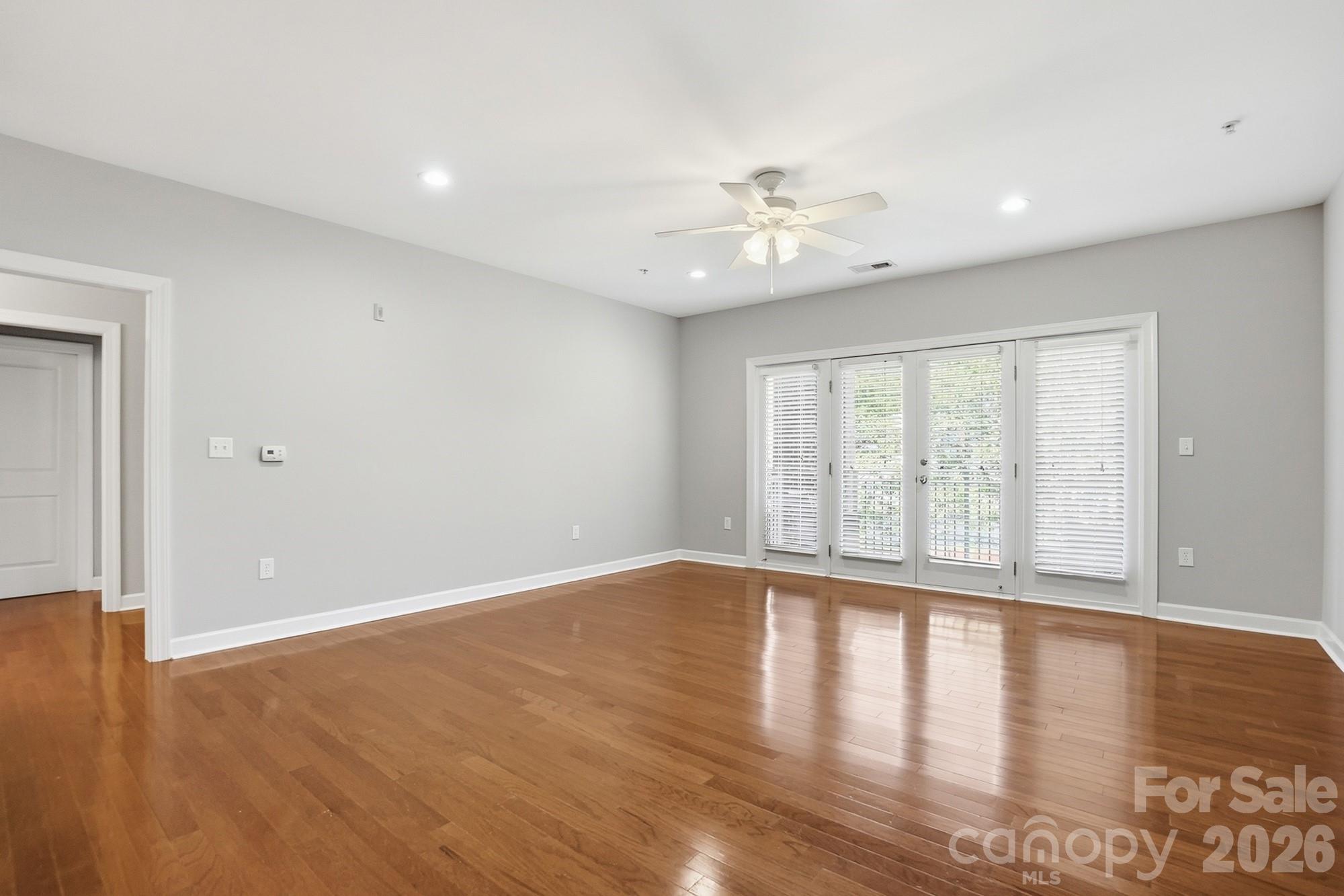 1829 Kenilworth Avenue #204 — Charlotte