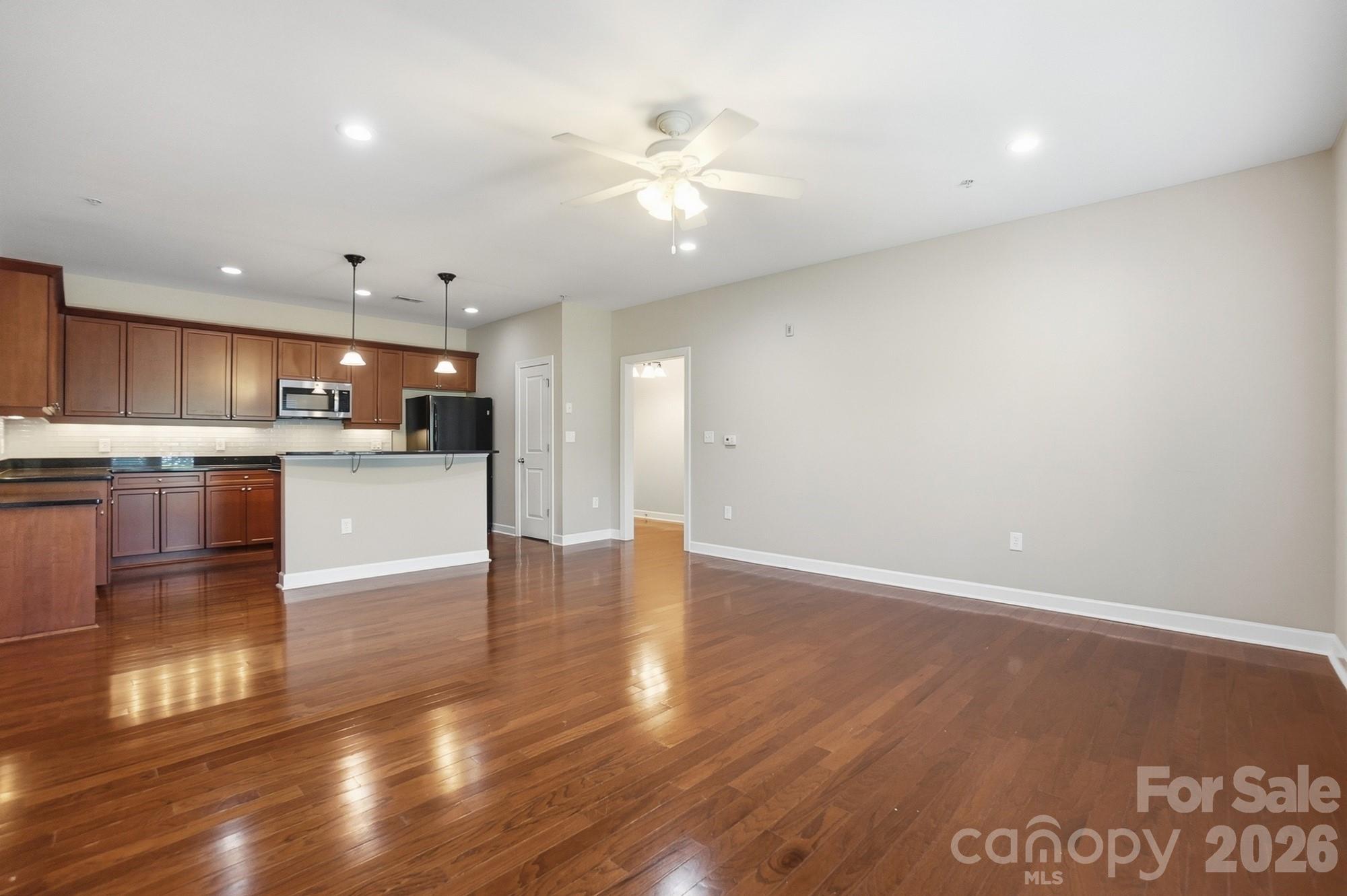 1829 Kenilworth Avenue #204 — Charlotte