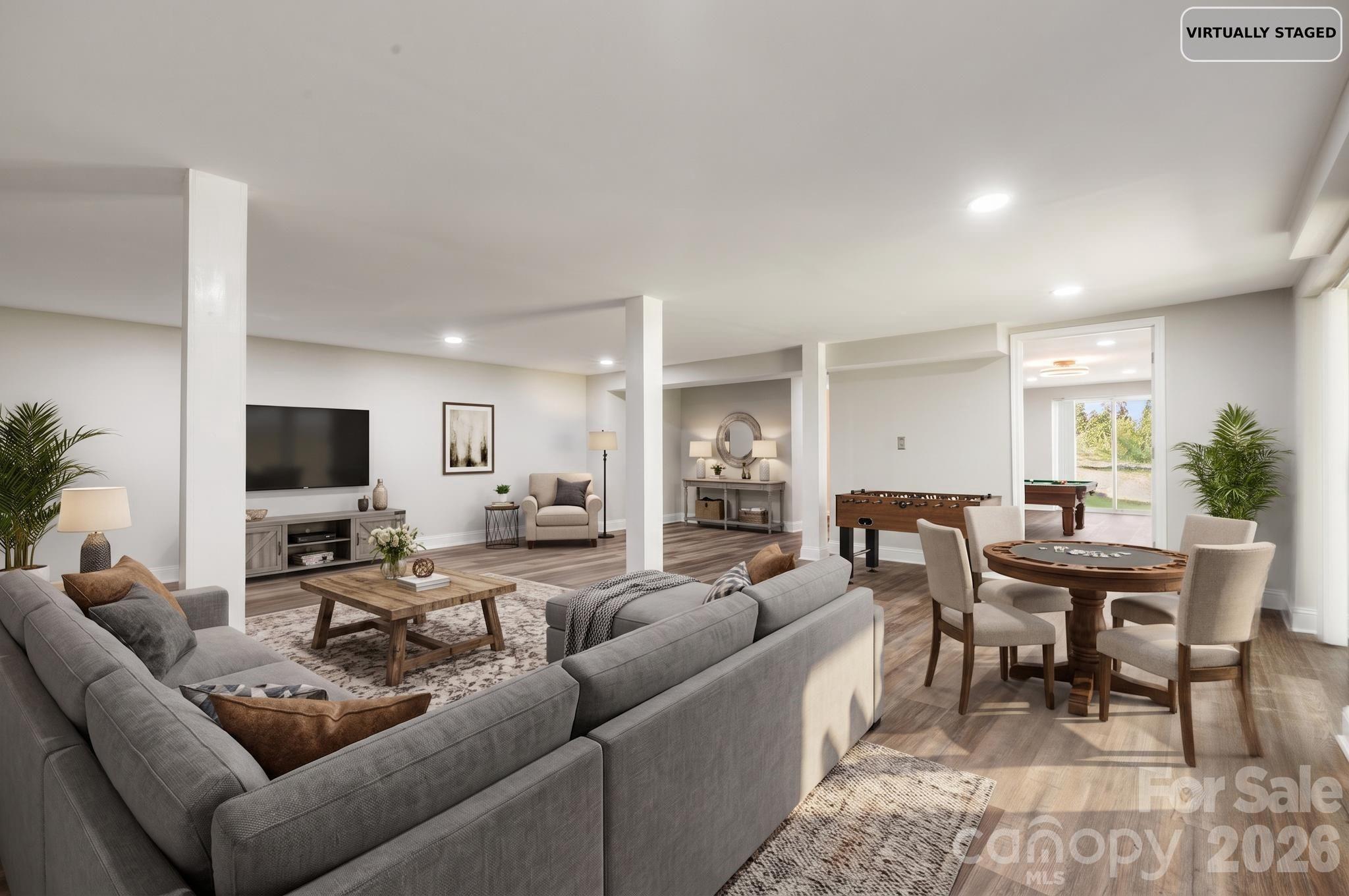 111 Sunset Hill Drive — Etowah