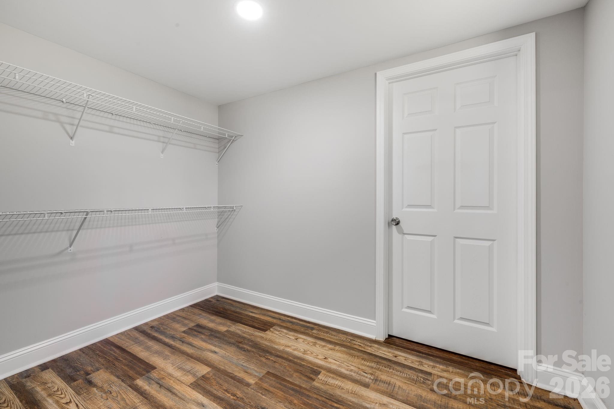 111 Sunset Hill Drive — Etowah