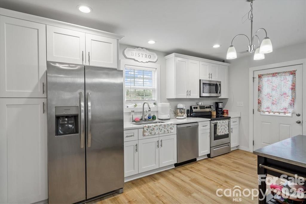 305 Wingate Court — Shelby