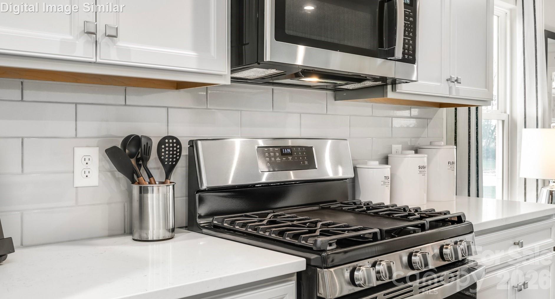3271 Eller Drive Extension — Hickory