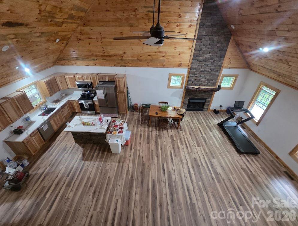 111 Little John Lane — Lexington